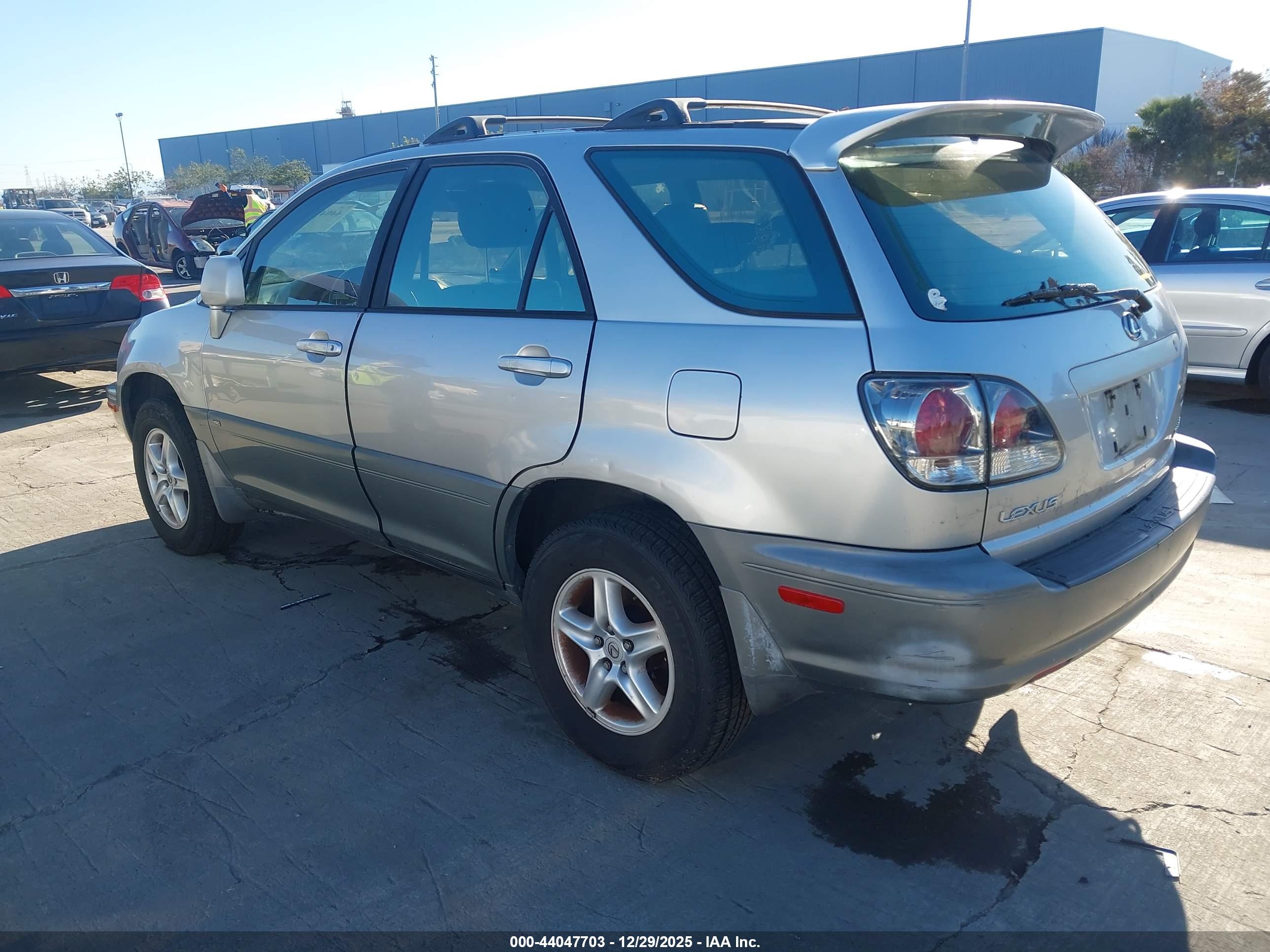 LEXUS RX image 3