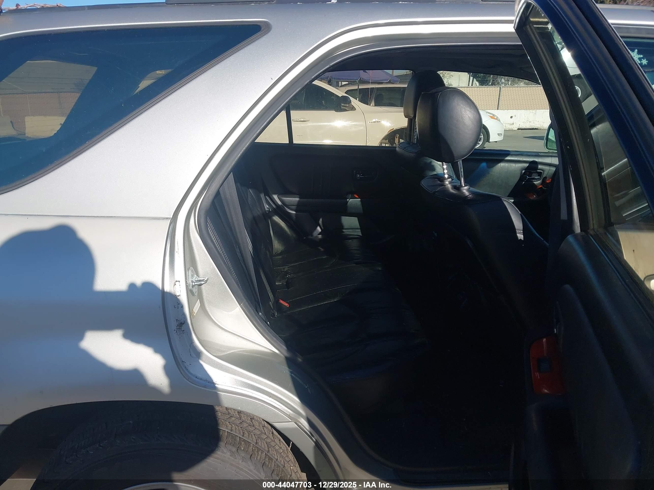 LEXUS RX image 8