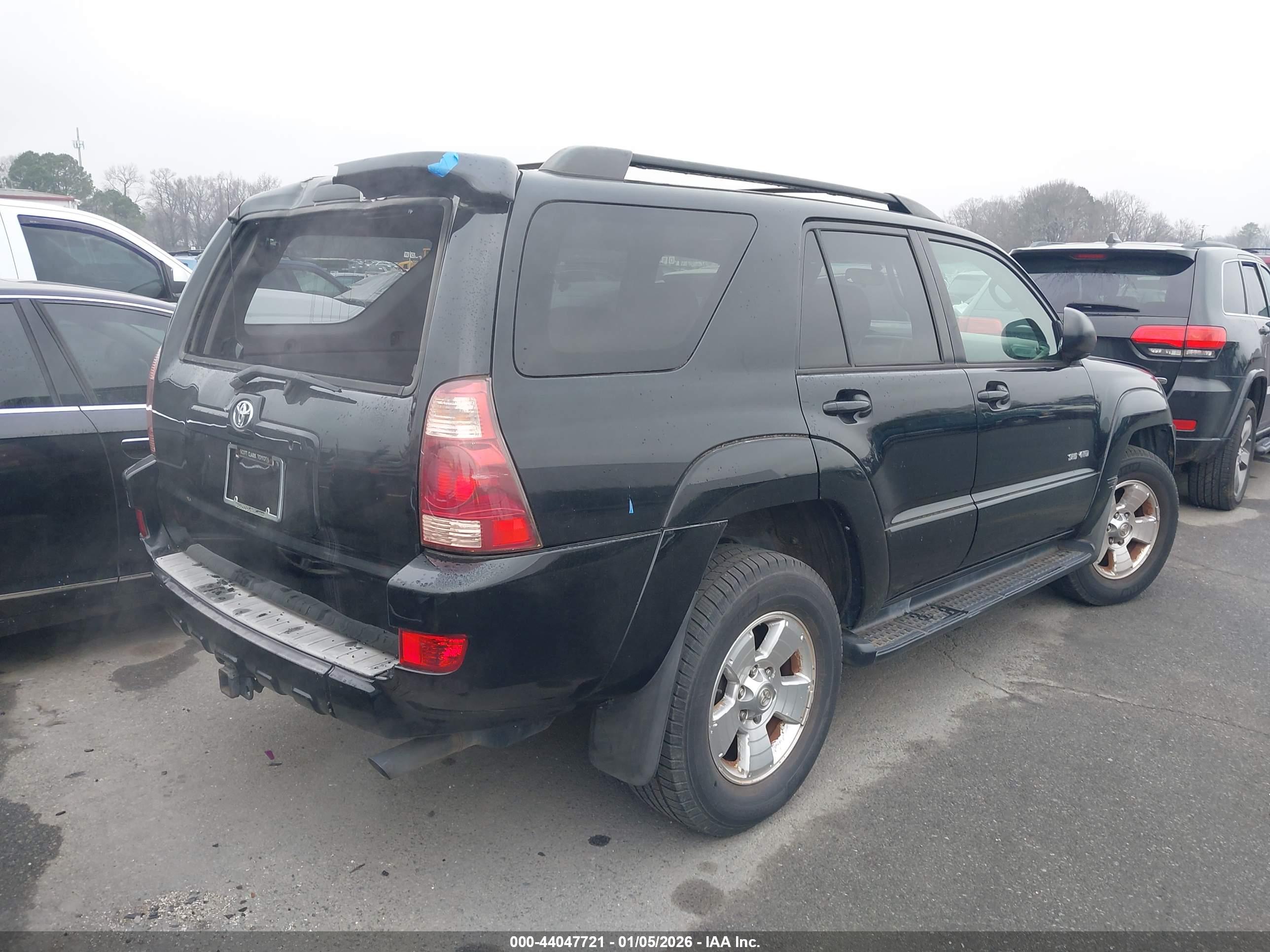 TOYOTA 4RUNNER image 4