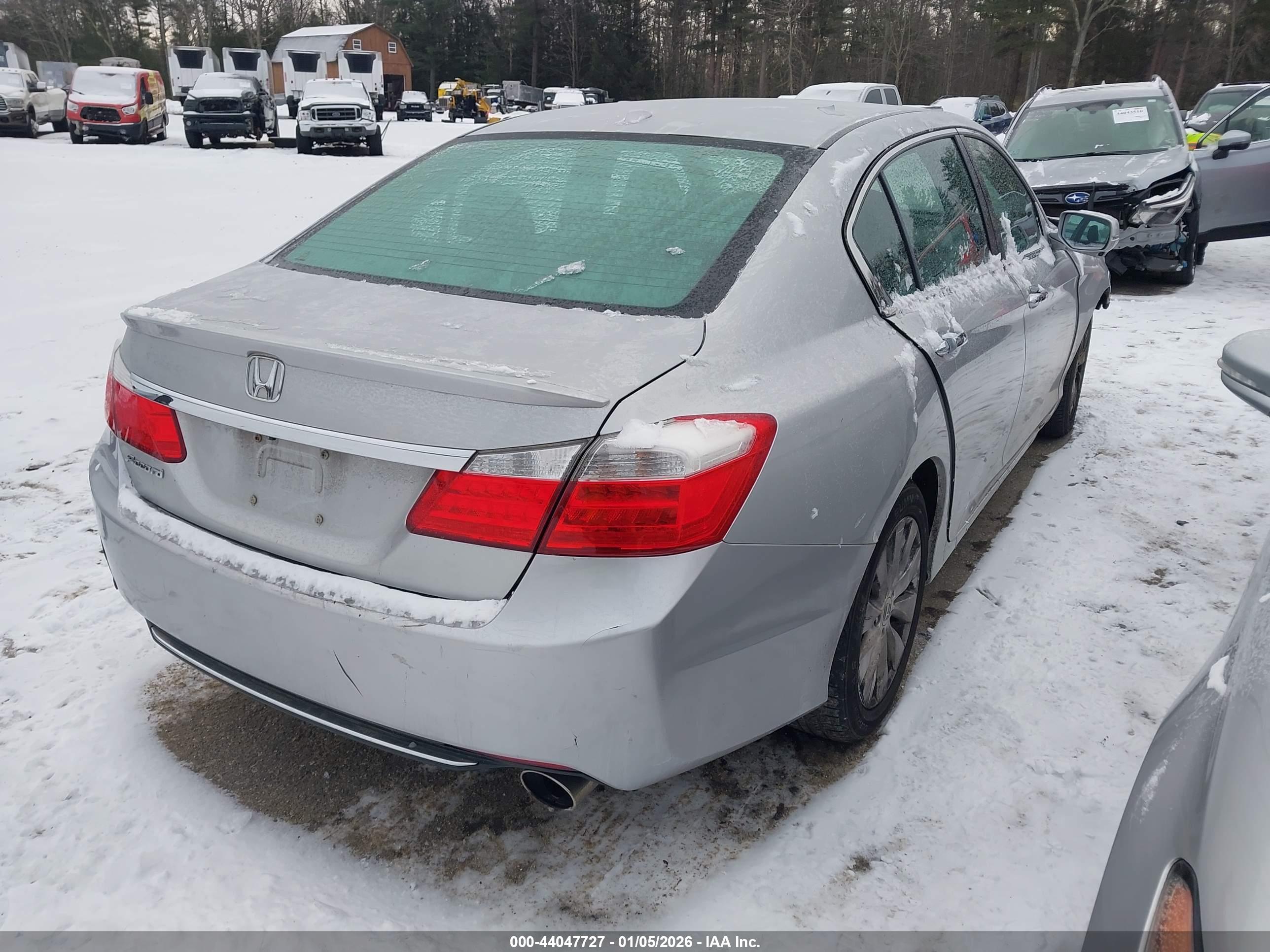 HONDA ACCORD image 4