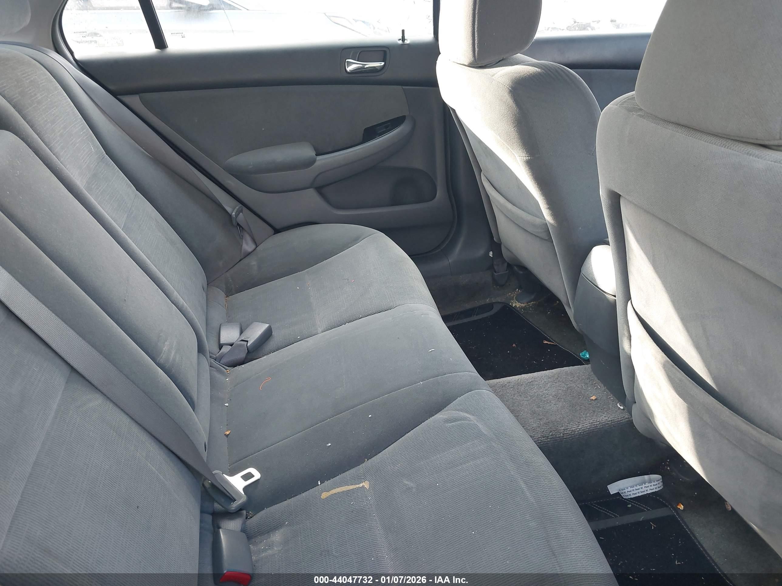 HONDA ACCORD image 8