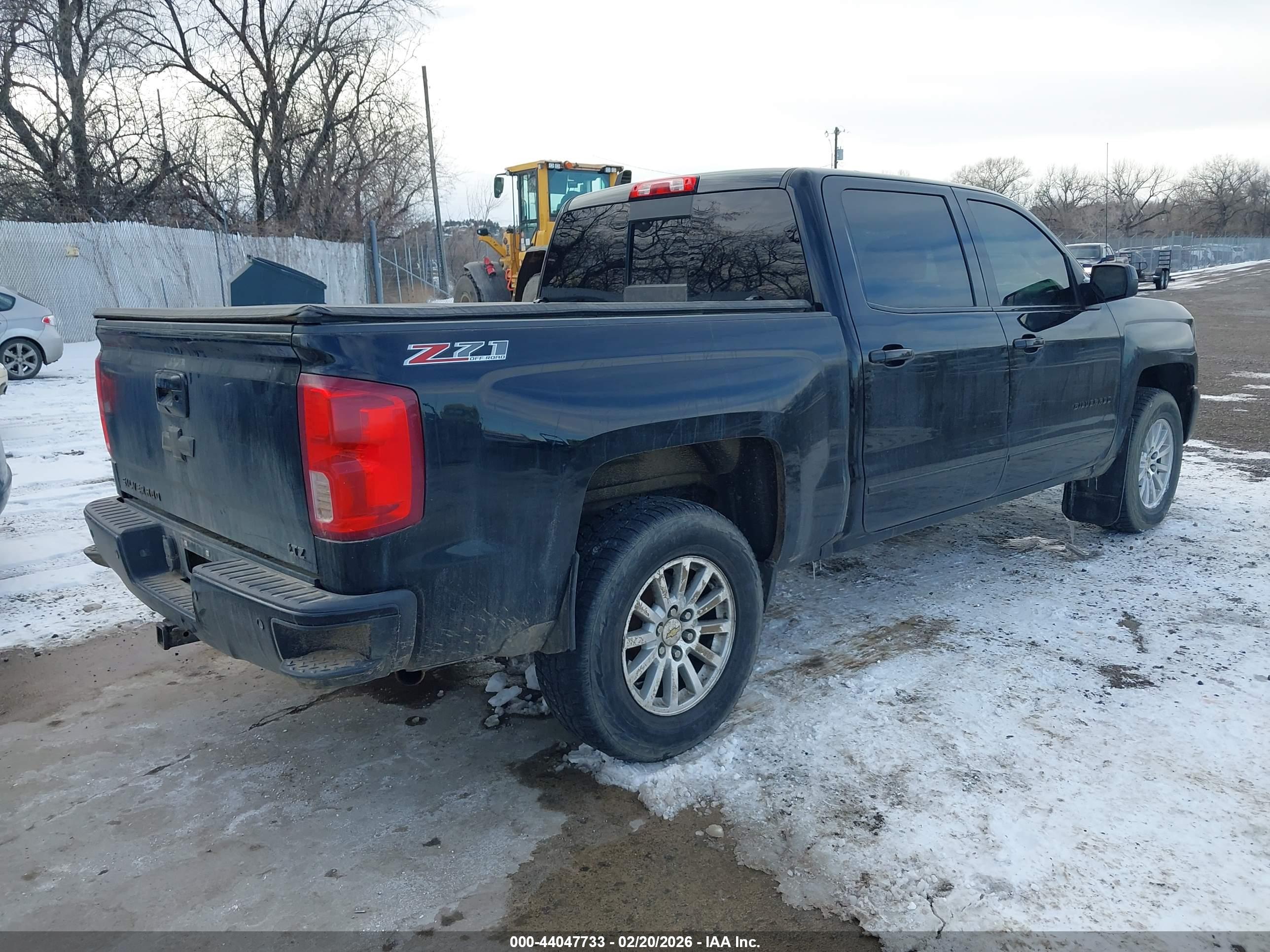 CHEVROLET SILVERADO image 4