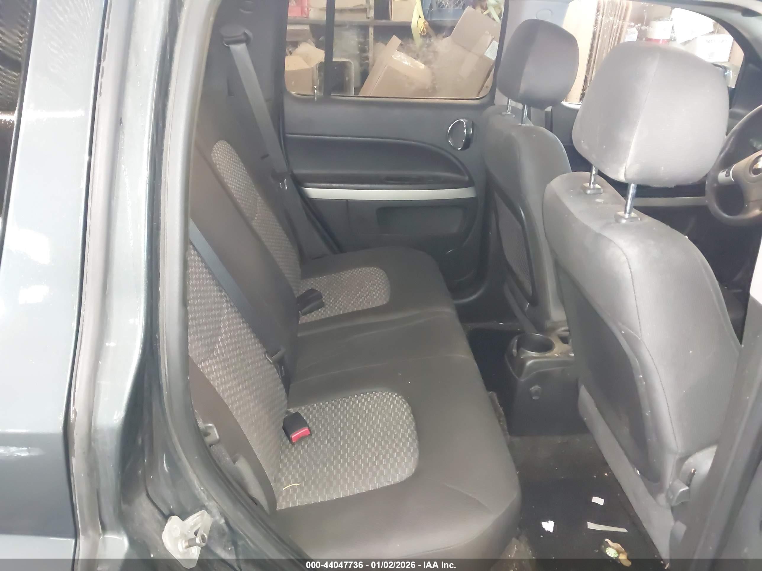 CHEVROLET HHR image 8