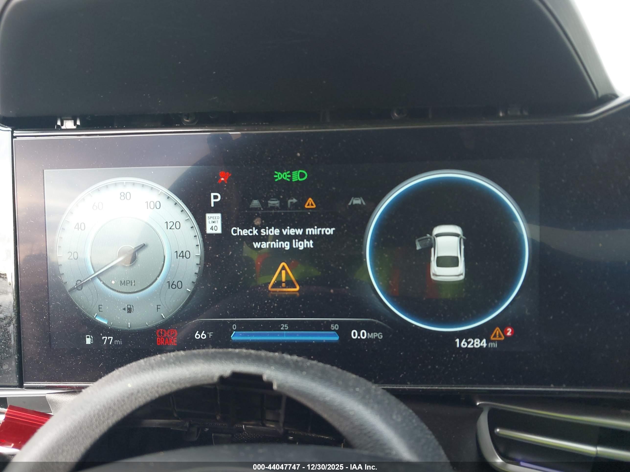HYUNDAI ELANTRA image 7