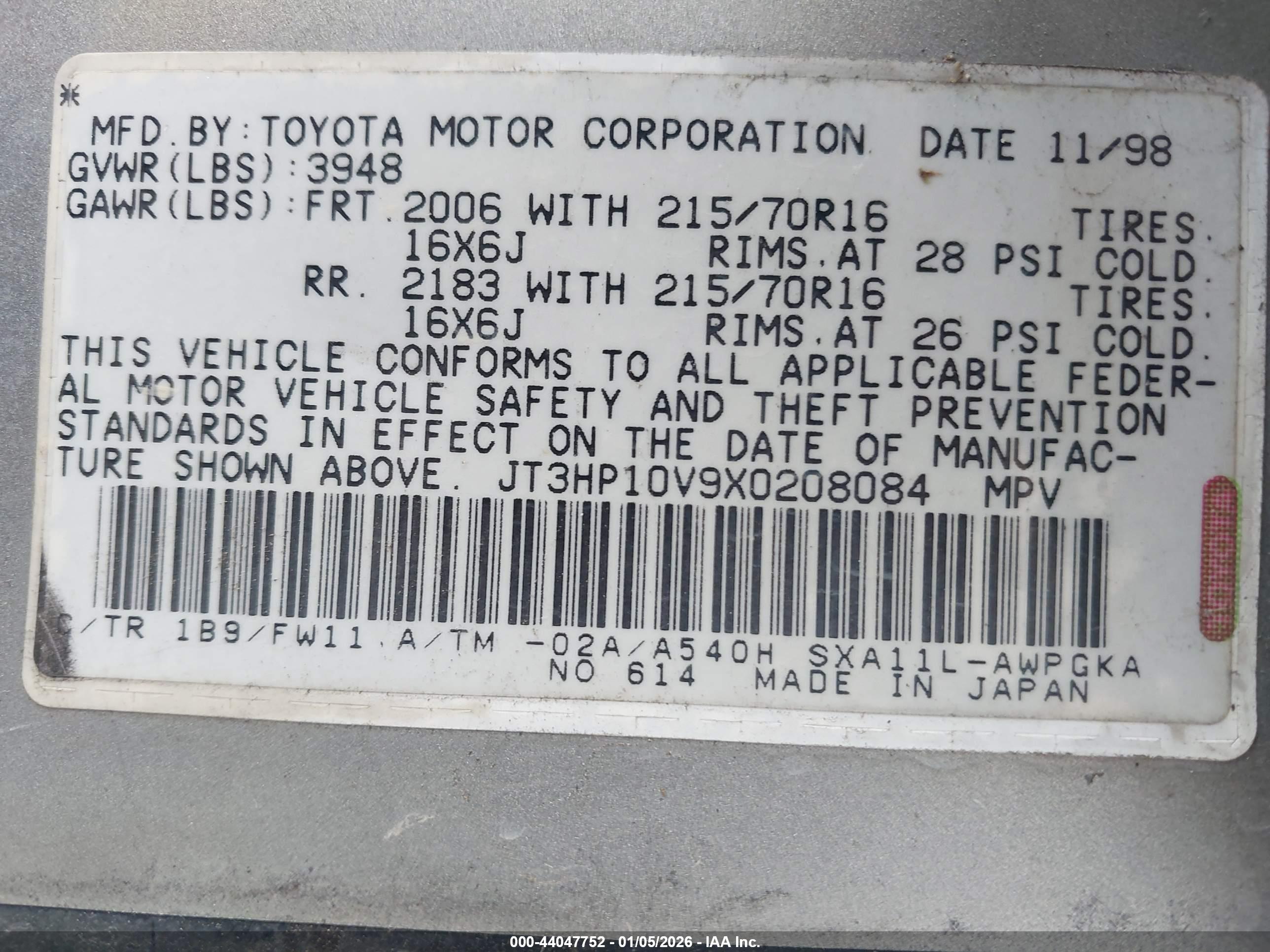 TOYOTA RAV4 image 9
