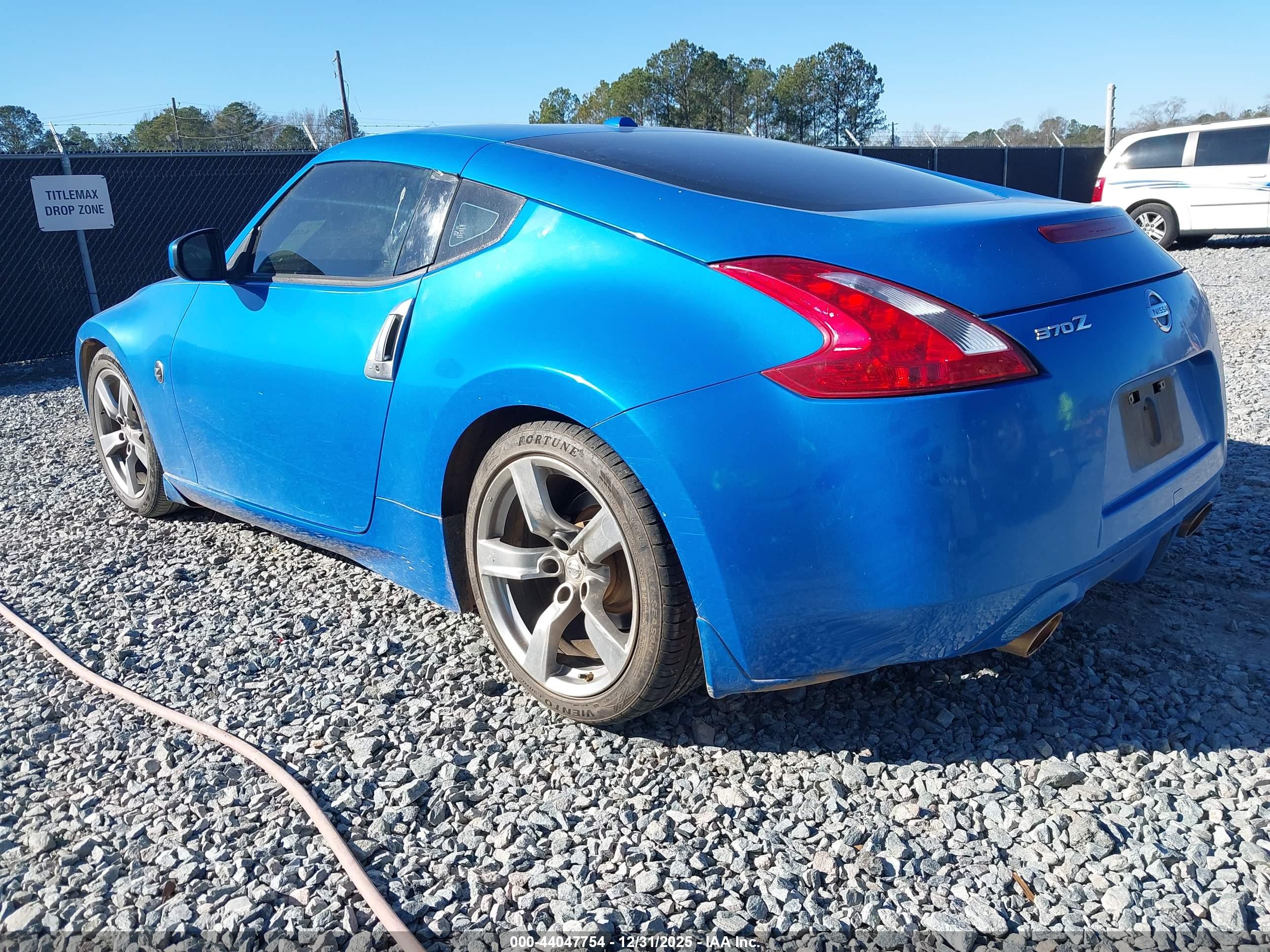 NISSAN 370Z image 3