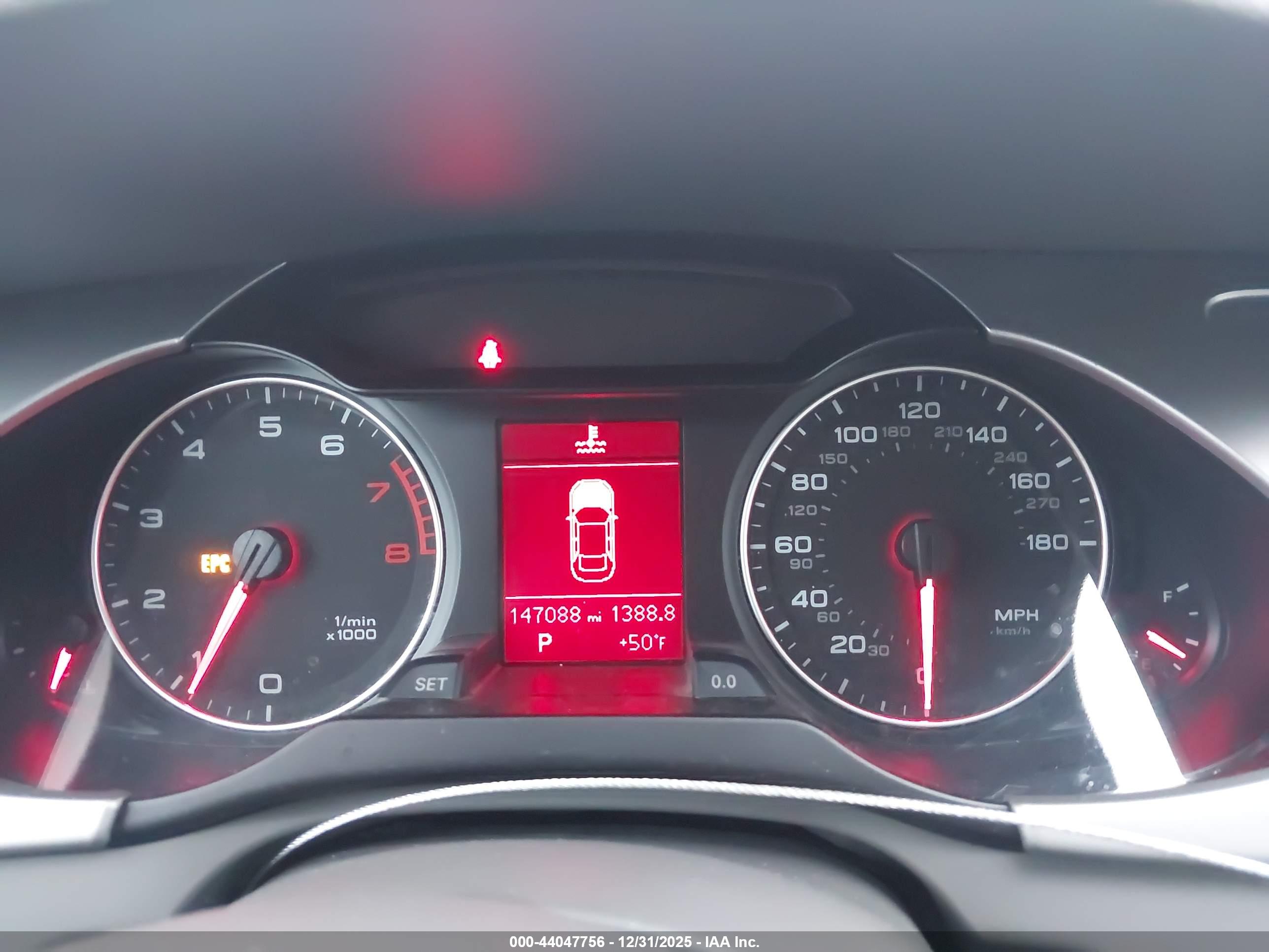 AUDI A4 image 7
