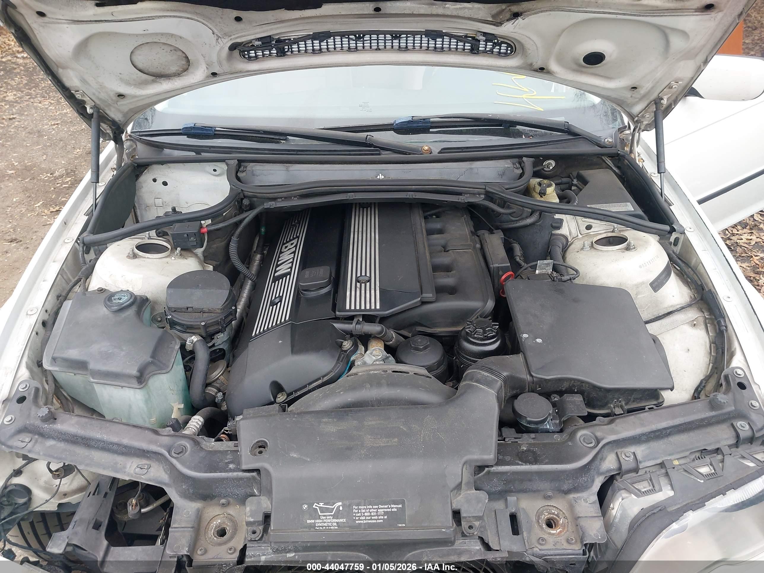 BMW 330I image 10