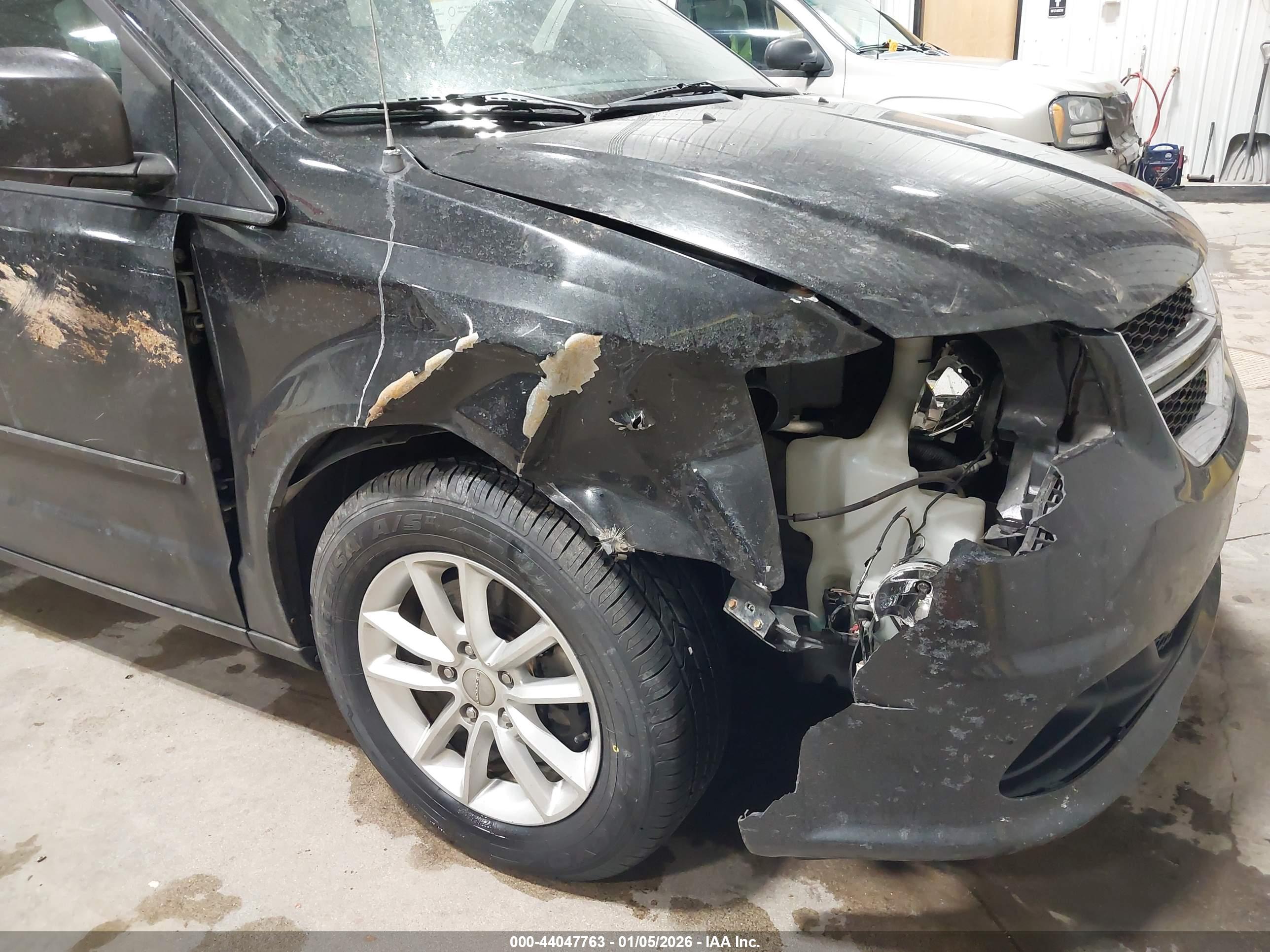 DODGE GRAND image 6