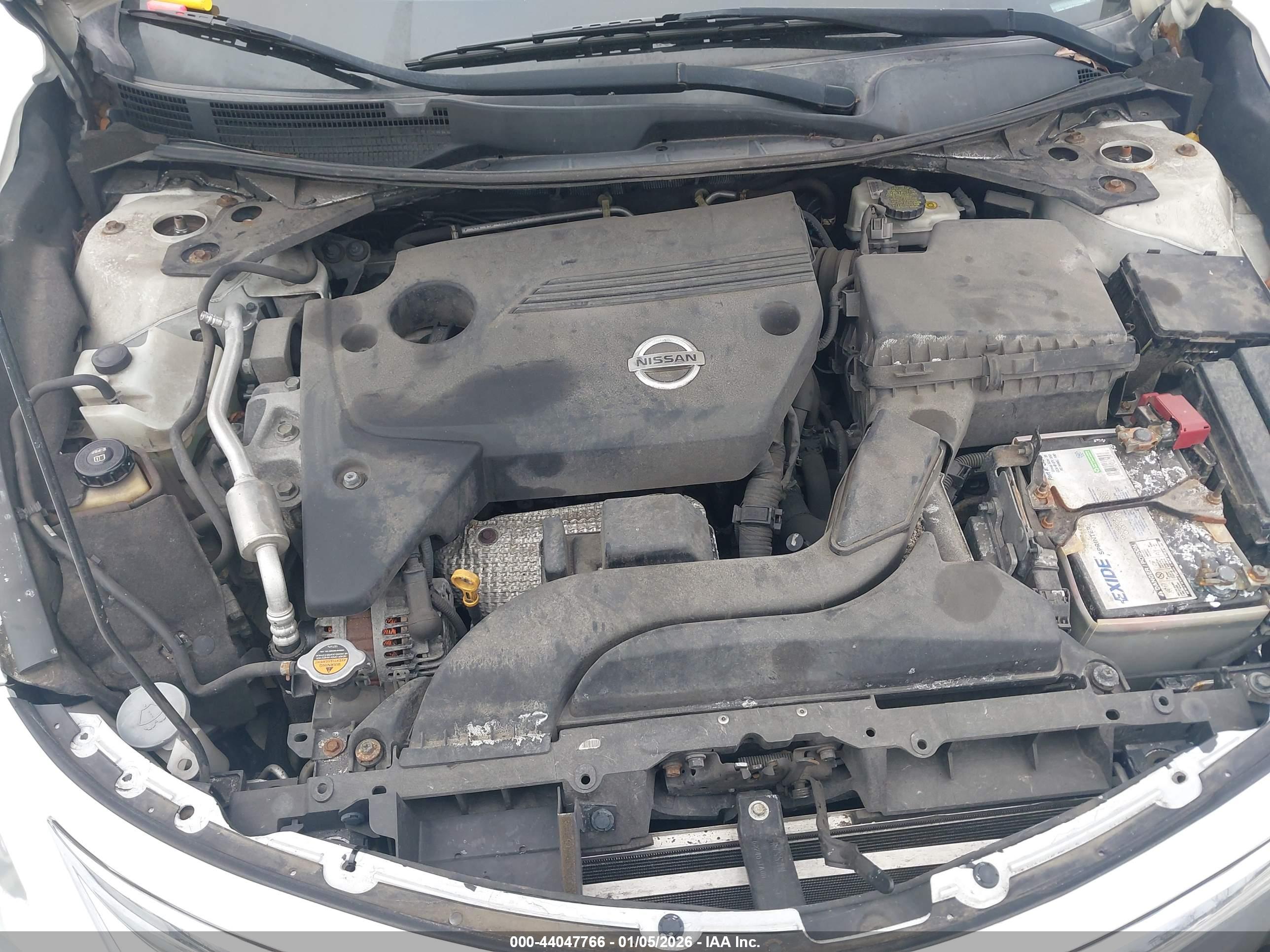 NISSAN ALTIMA image 10