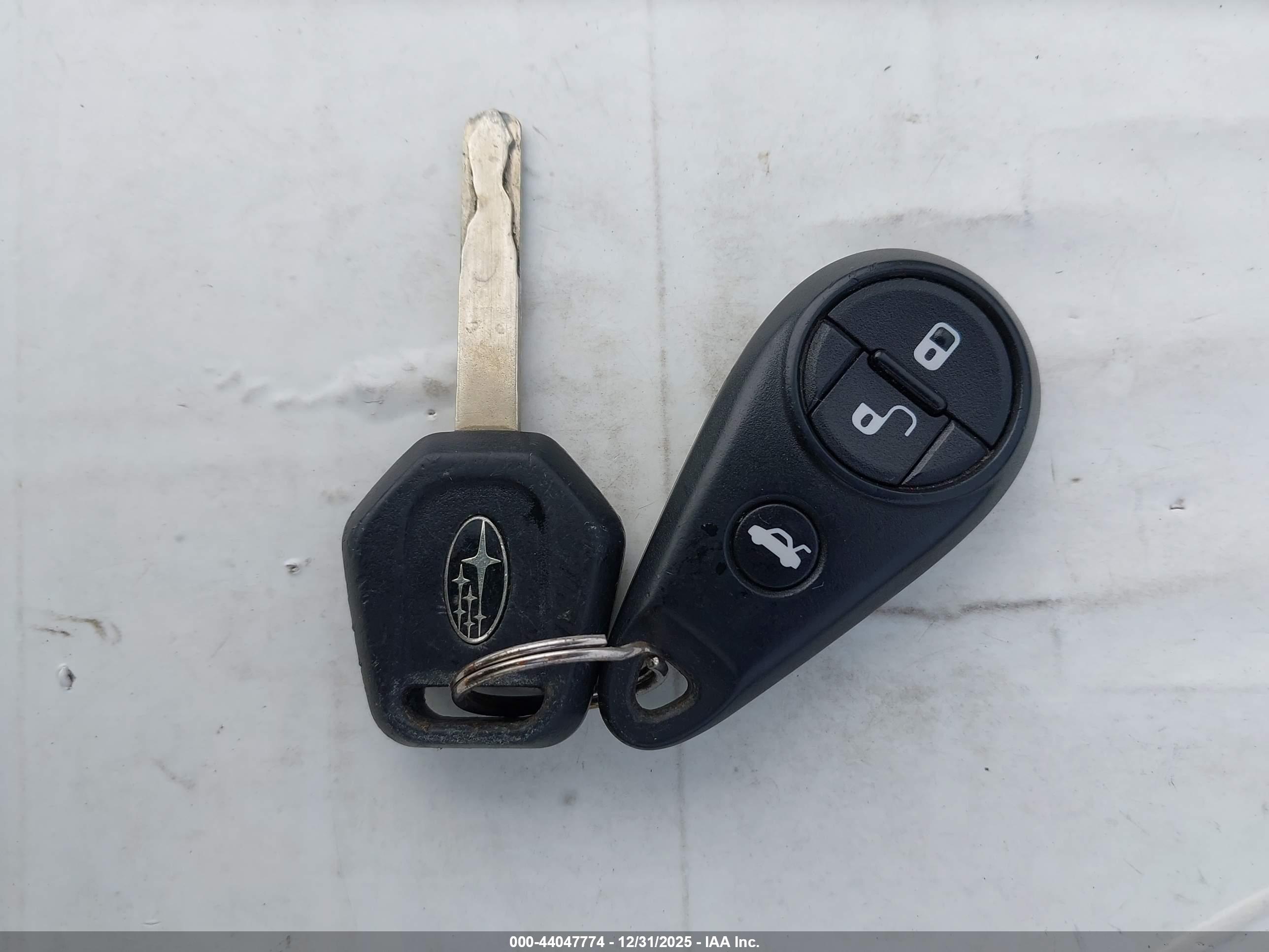 SUBARU FORESTER image 11
