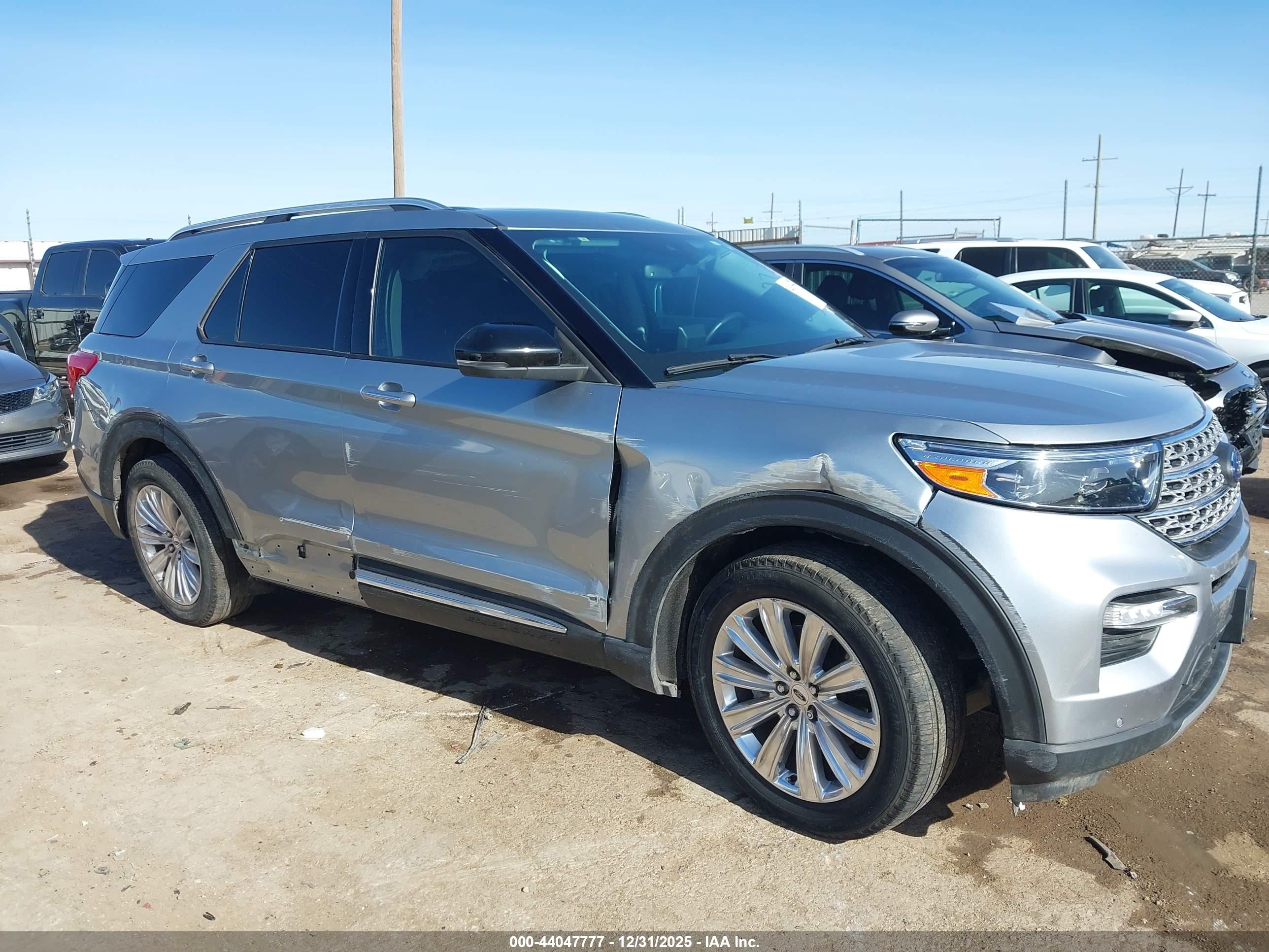 FORD EXPLORER image 6