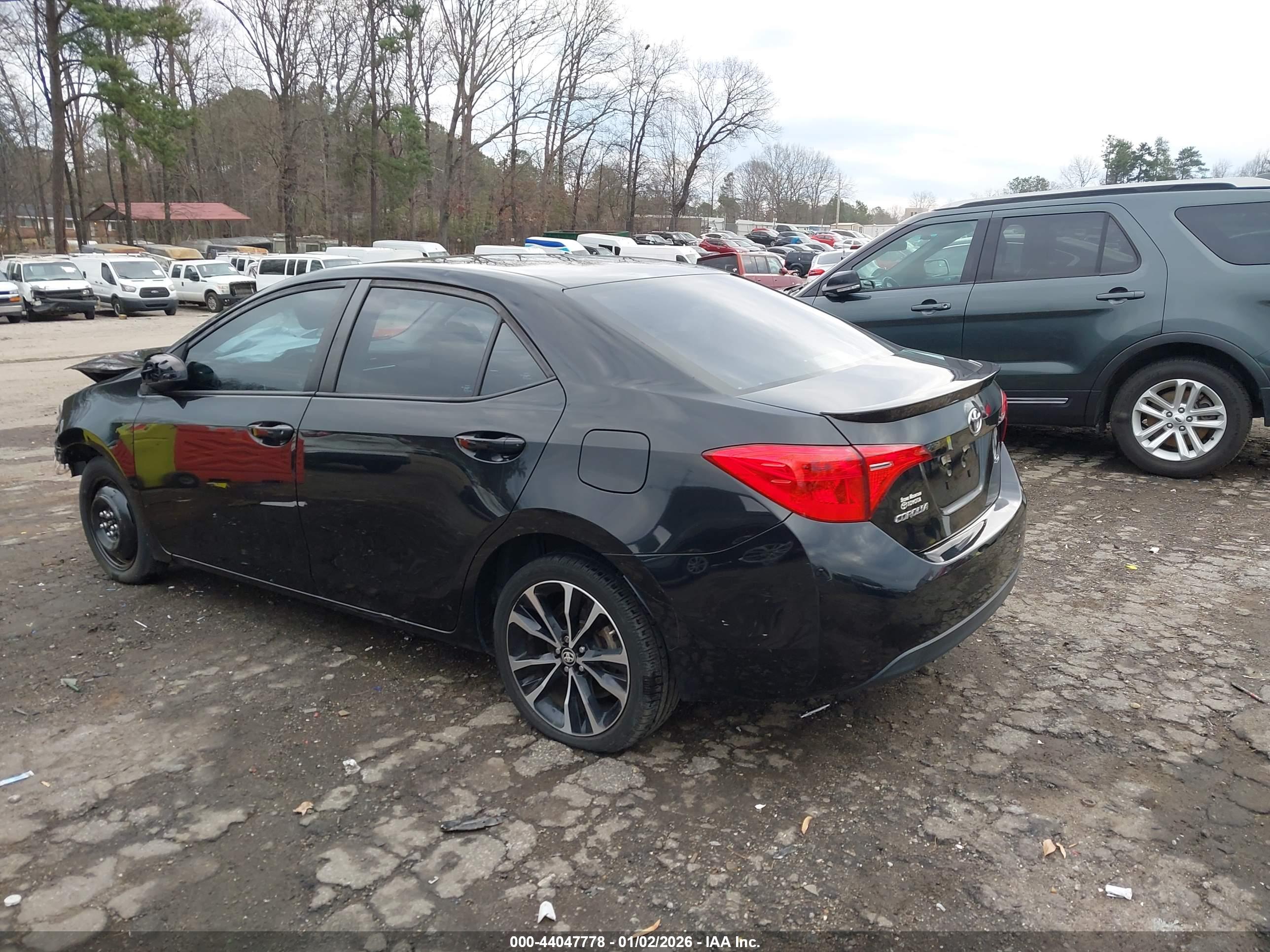 TOYOTA COROLLA image 3