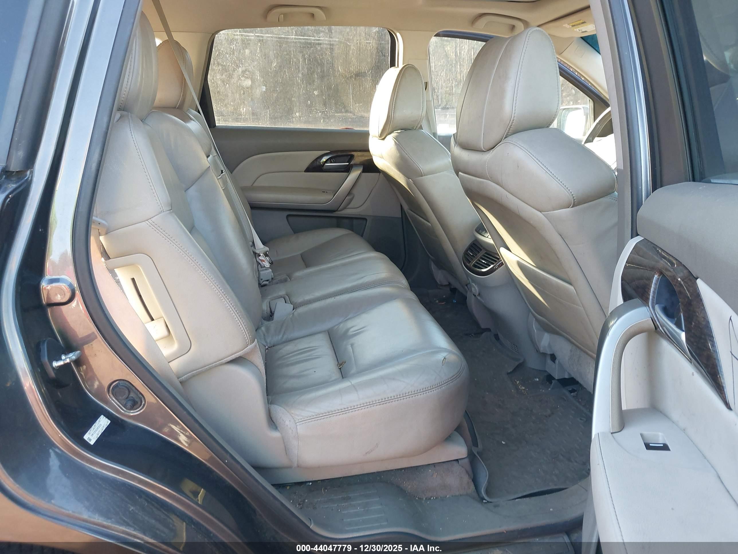 ACURA MDX image 8