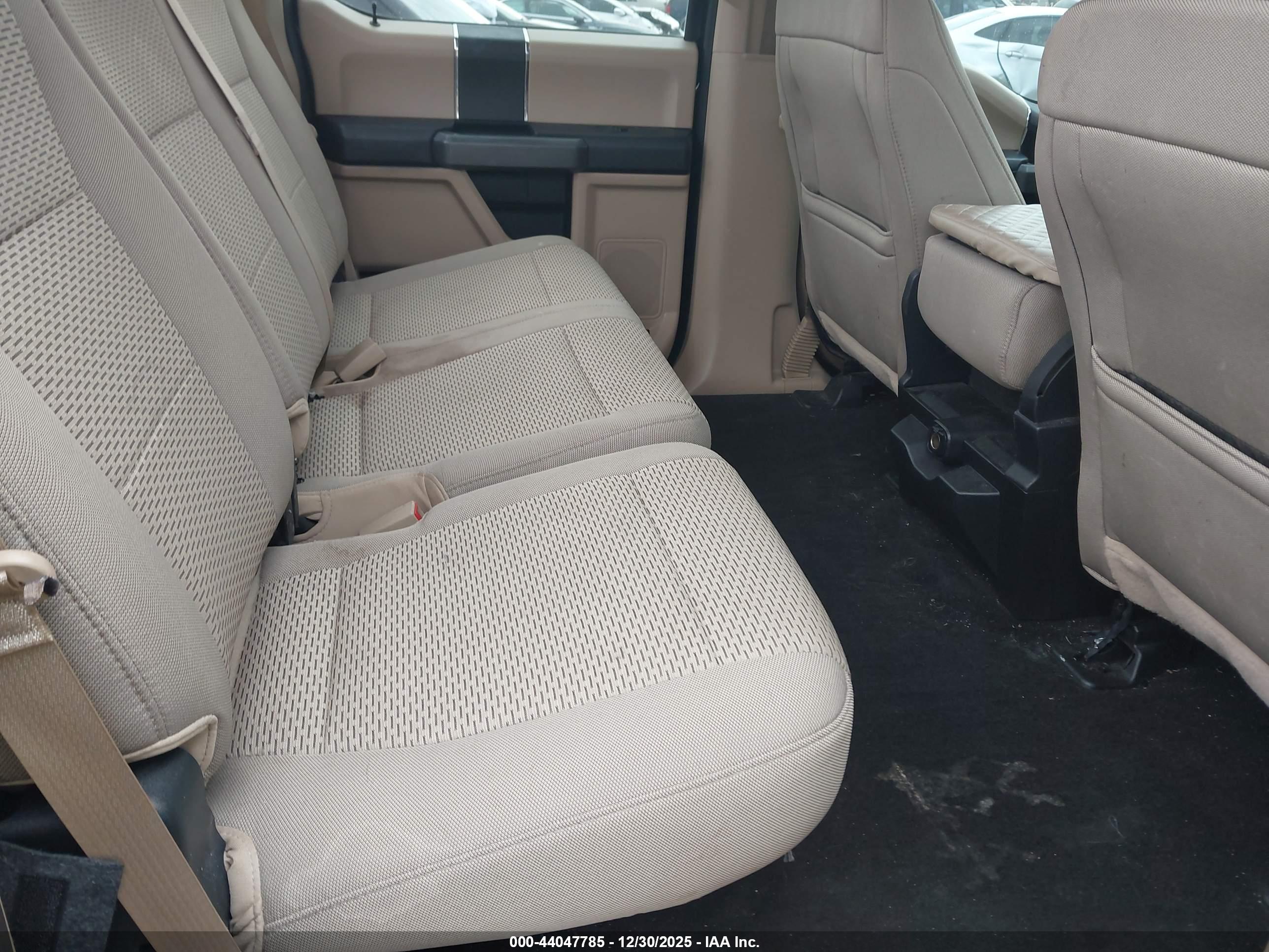 FORD F-150 image 8