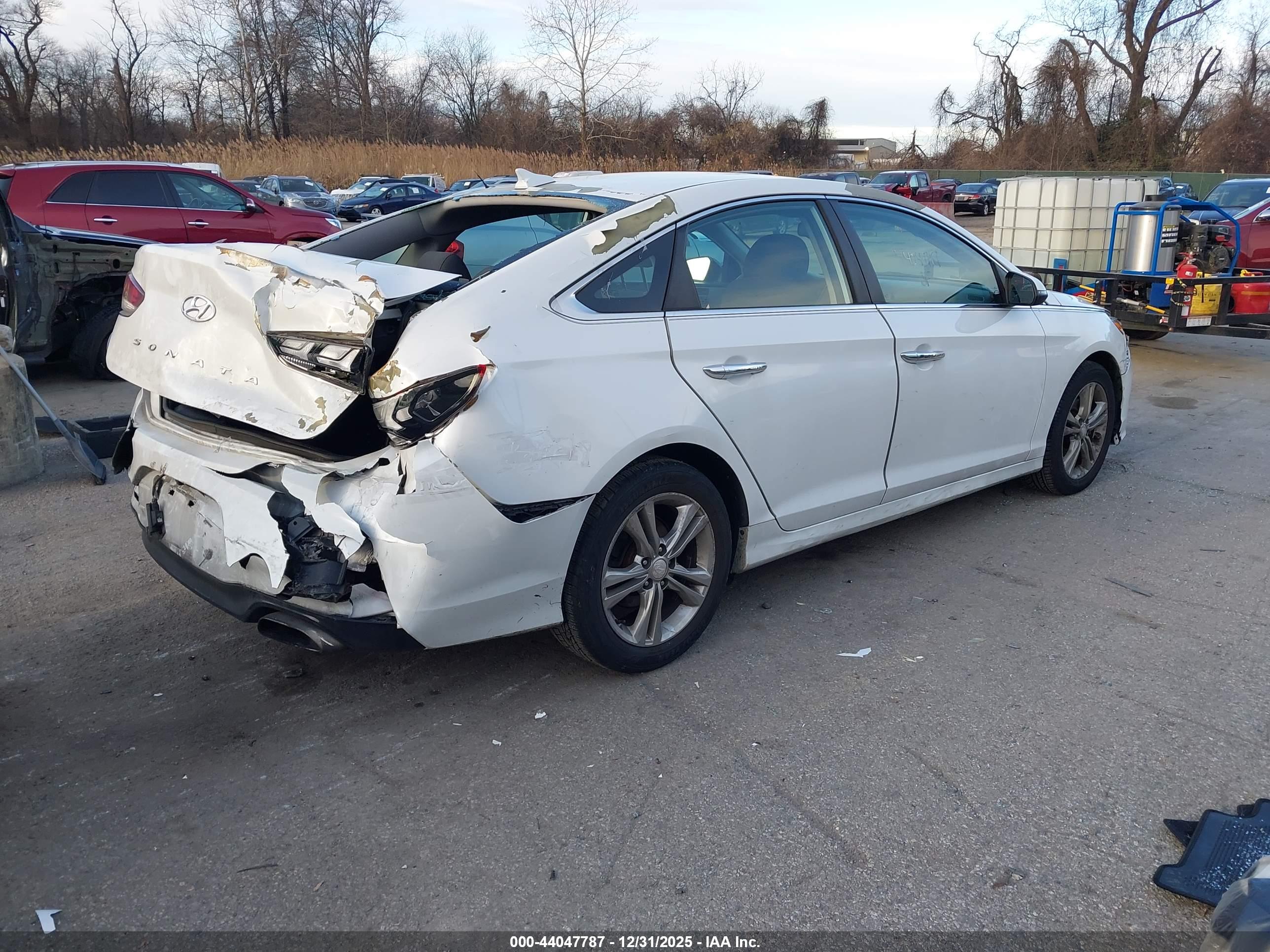 HYUNDAI SONATA image 4