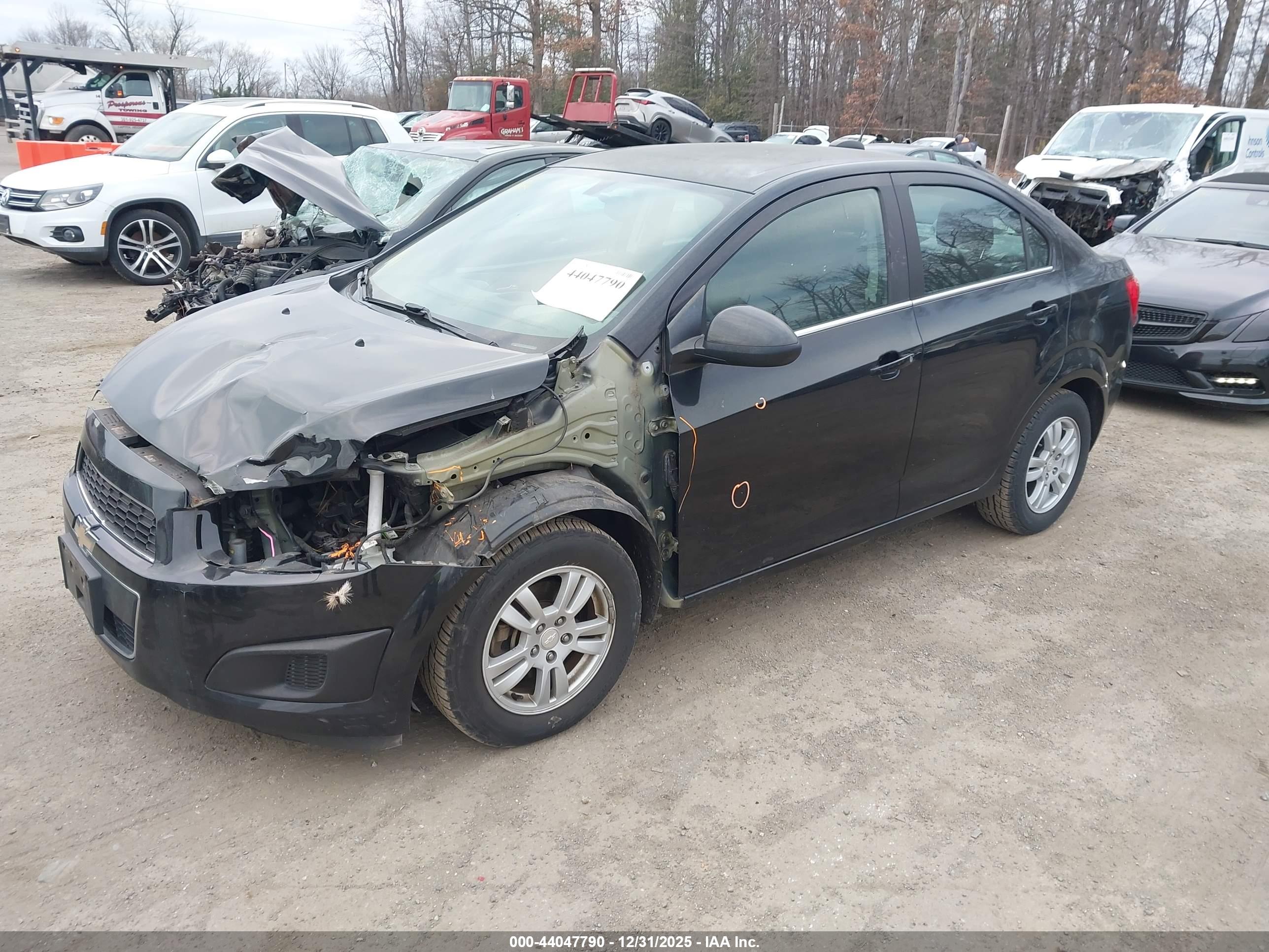 CHEVROLET SONIC image 2