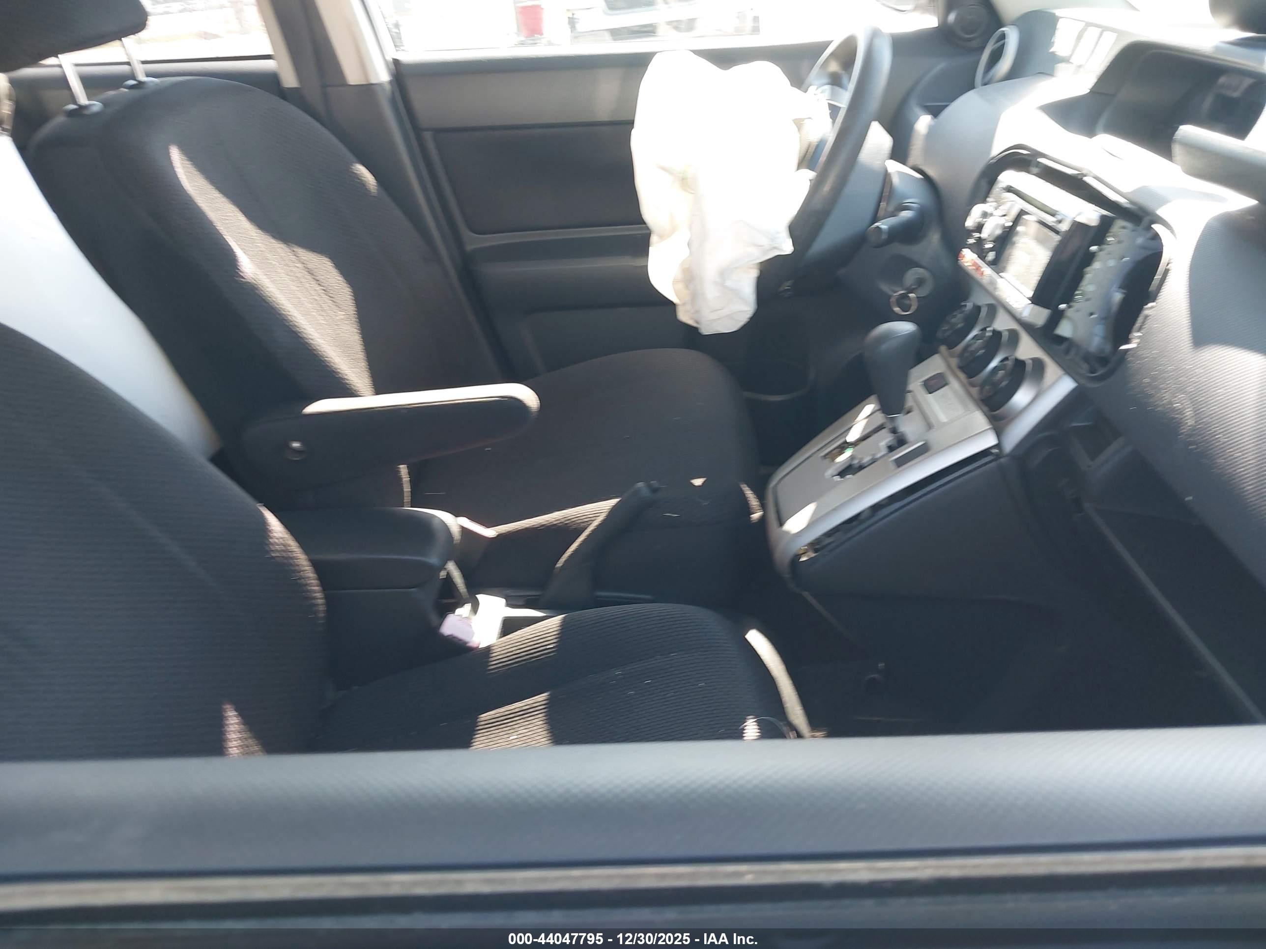 SCION XB image 5