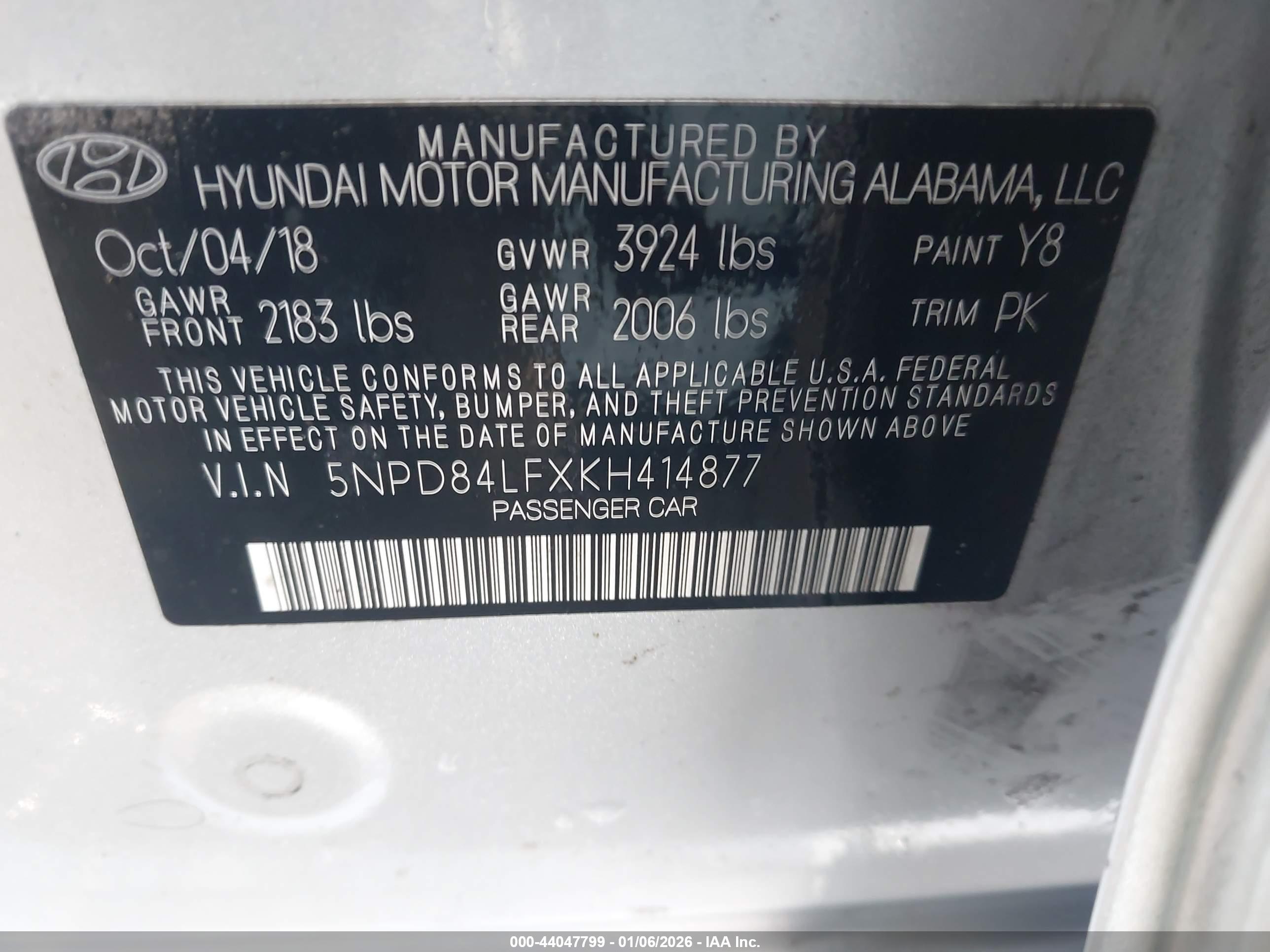 HYUNDAI ELANTRA image 9