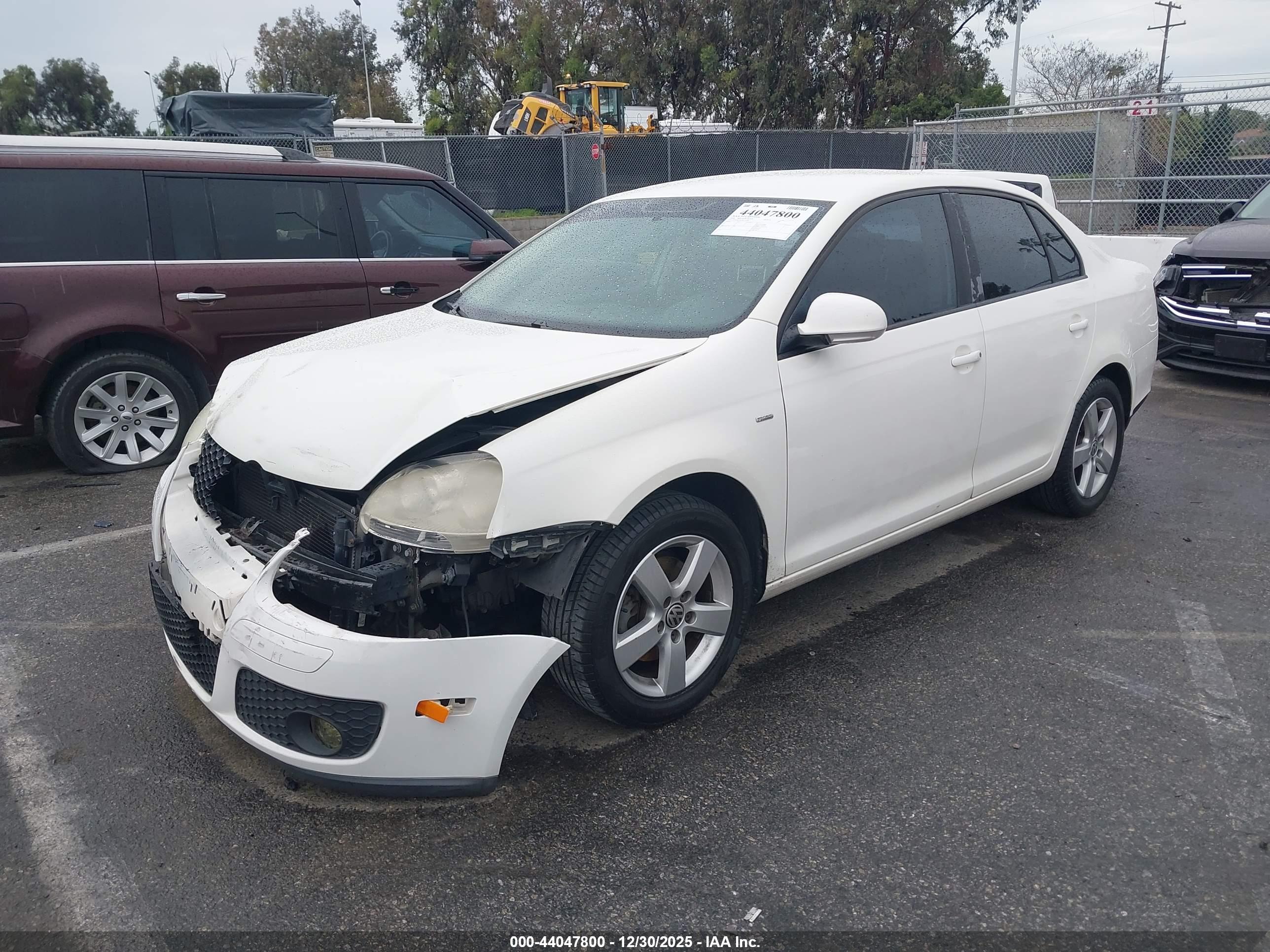VOLKSWAGEN JETTA image 2