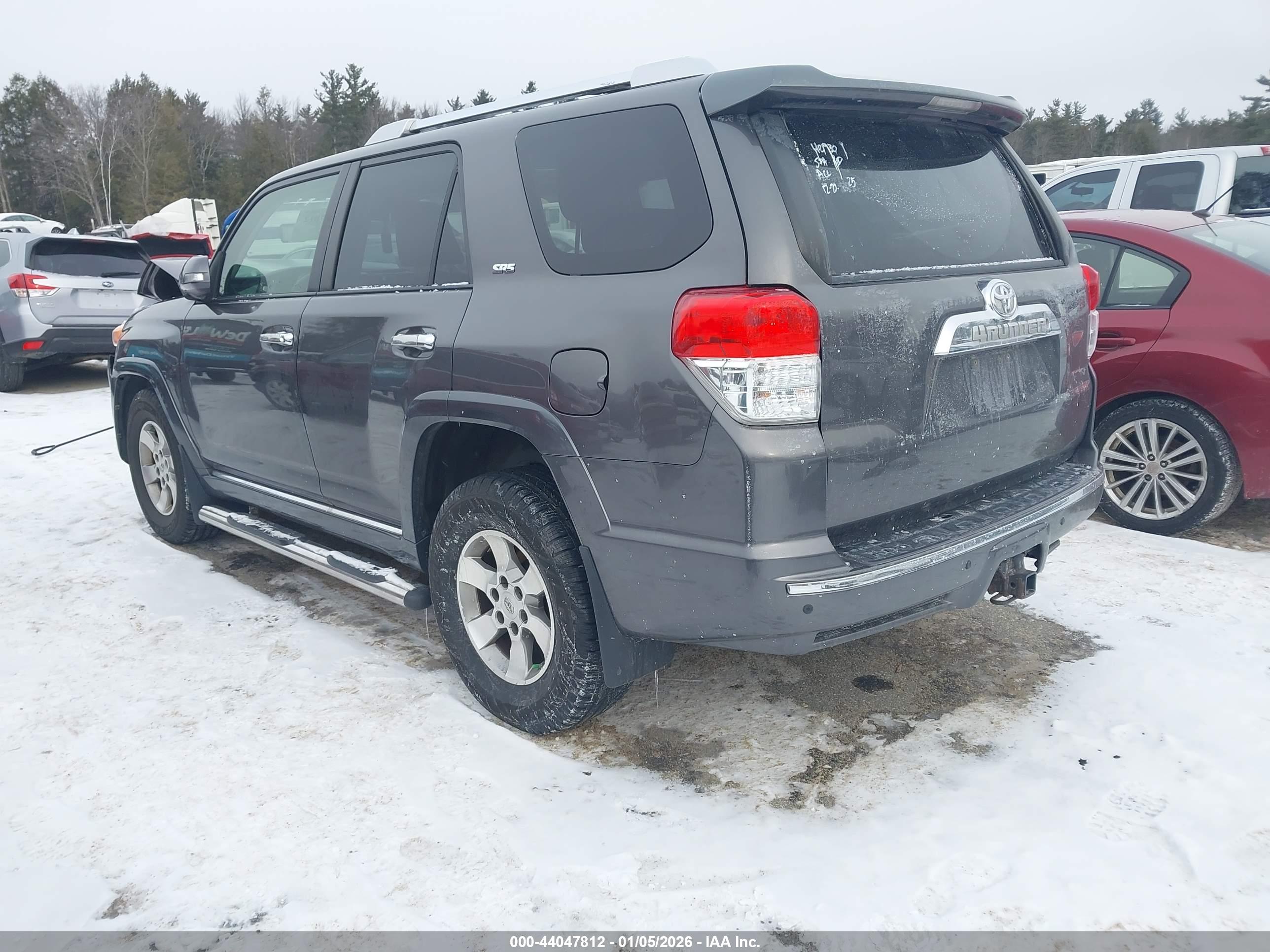 TOYOTA 4RUNNER image 3