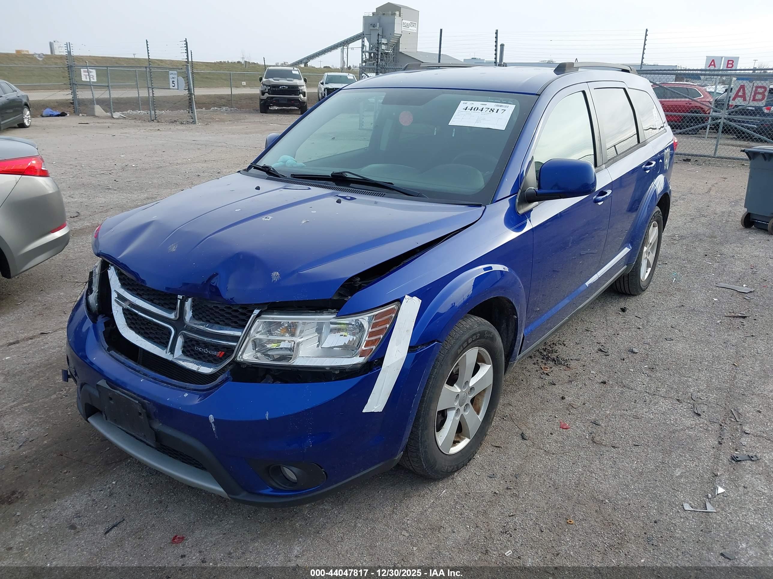 DODGE JOURNEY image 2