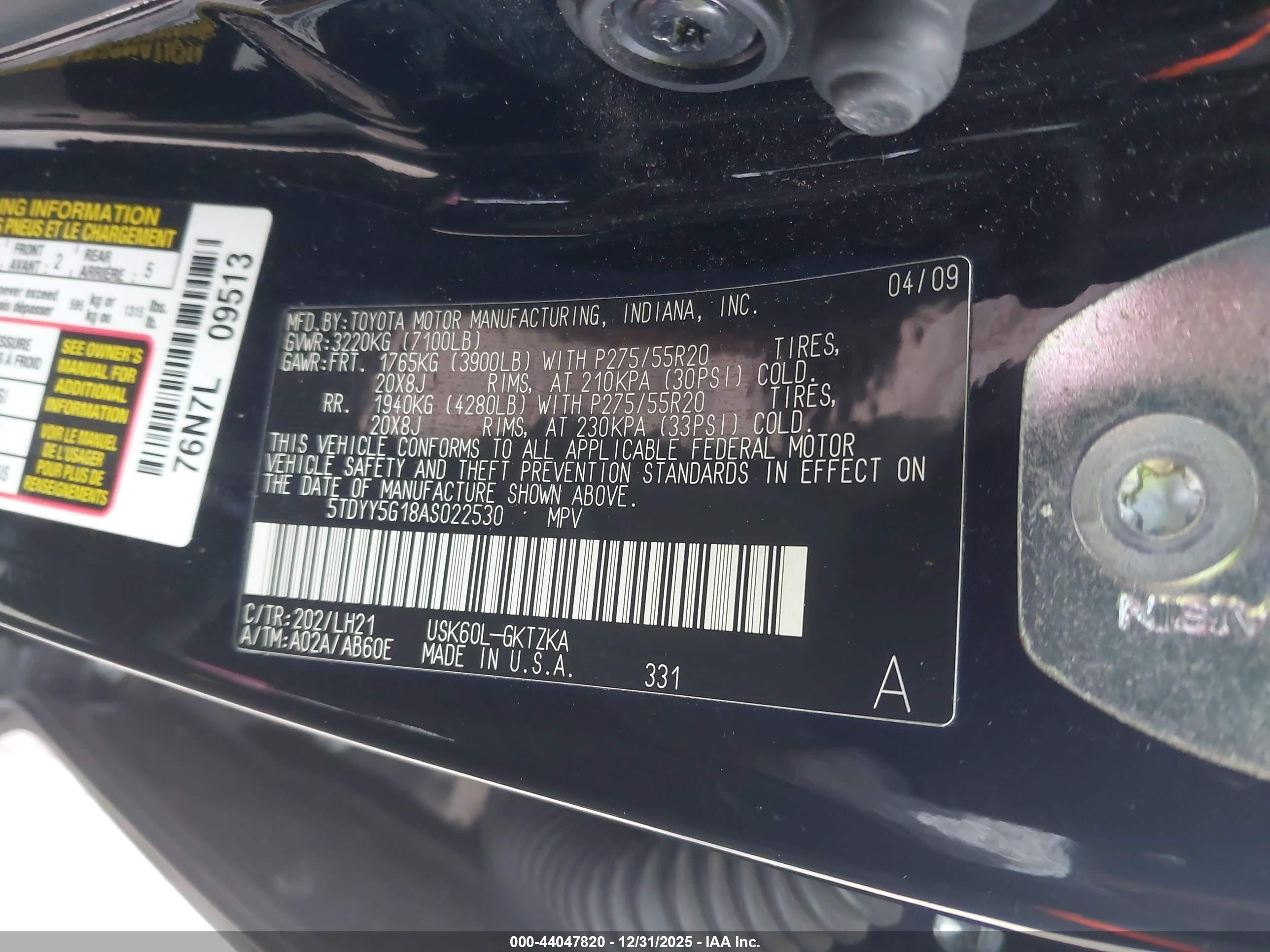 TOYOTA SEQUOIA image 9