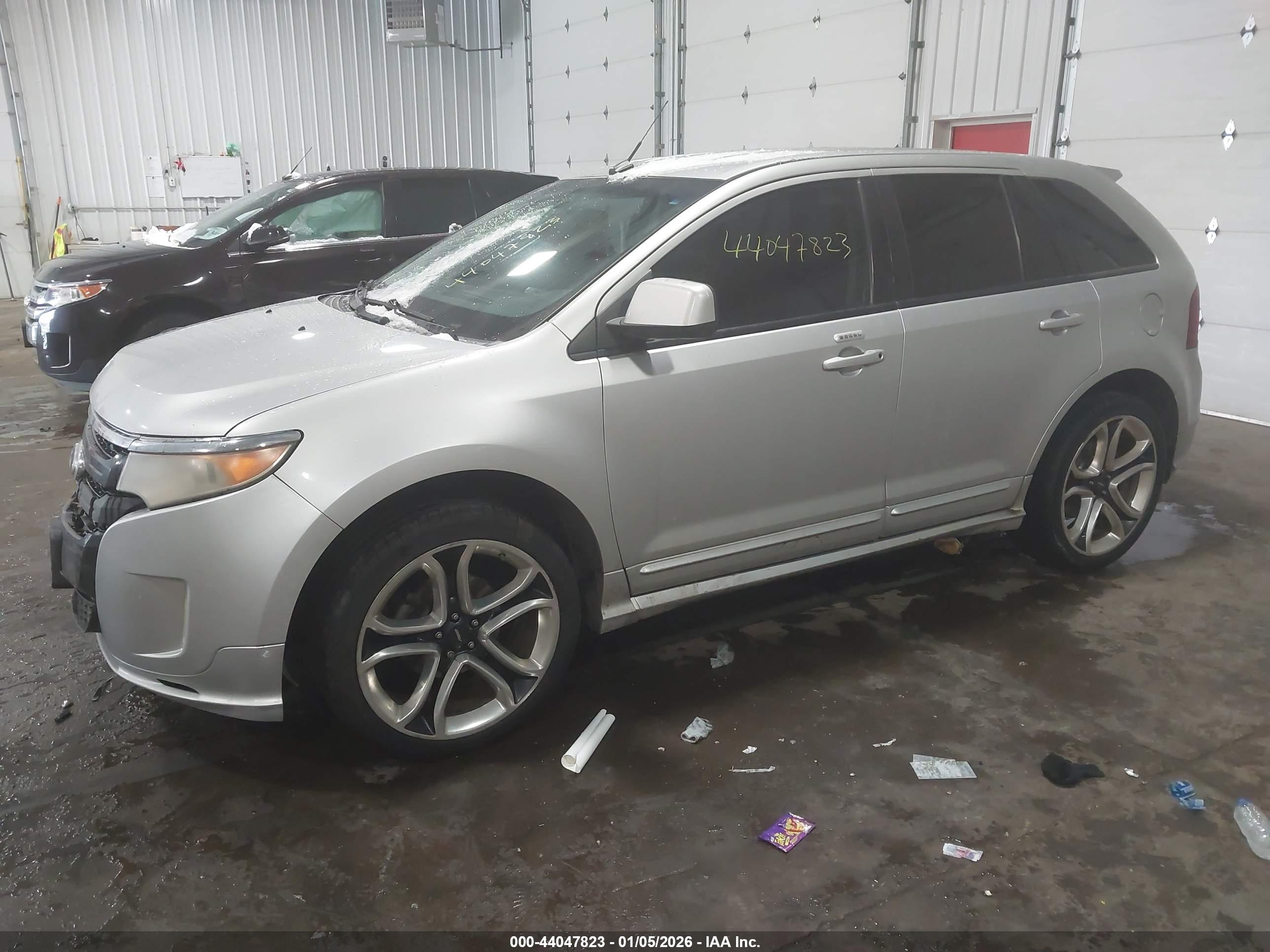 FORD EDGE image 2