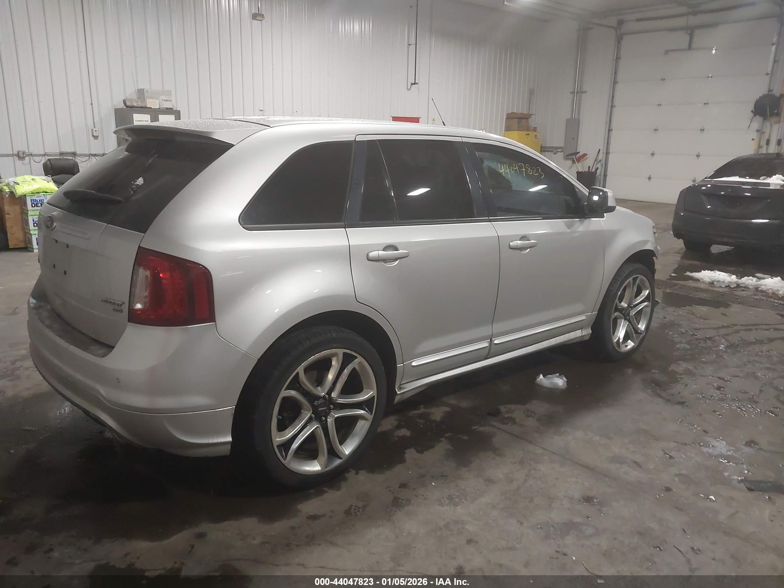 FORD EDGE image 4
