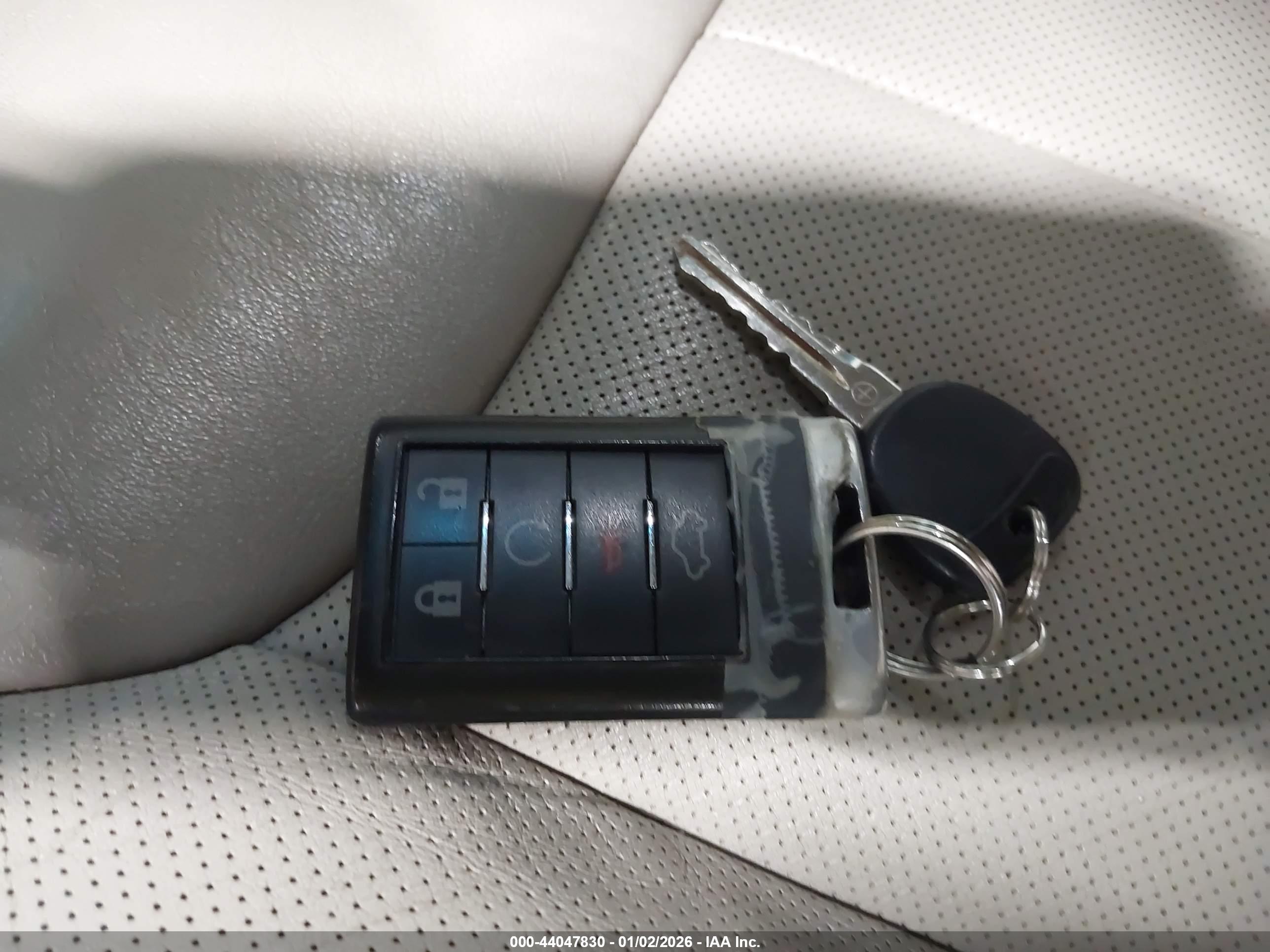 CADILLAC DTS image 11