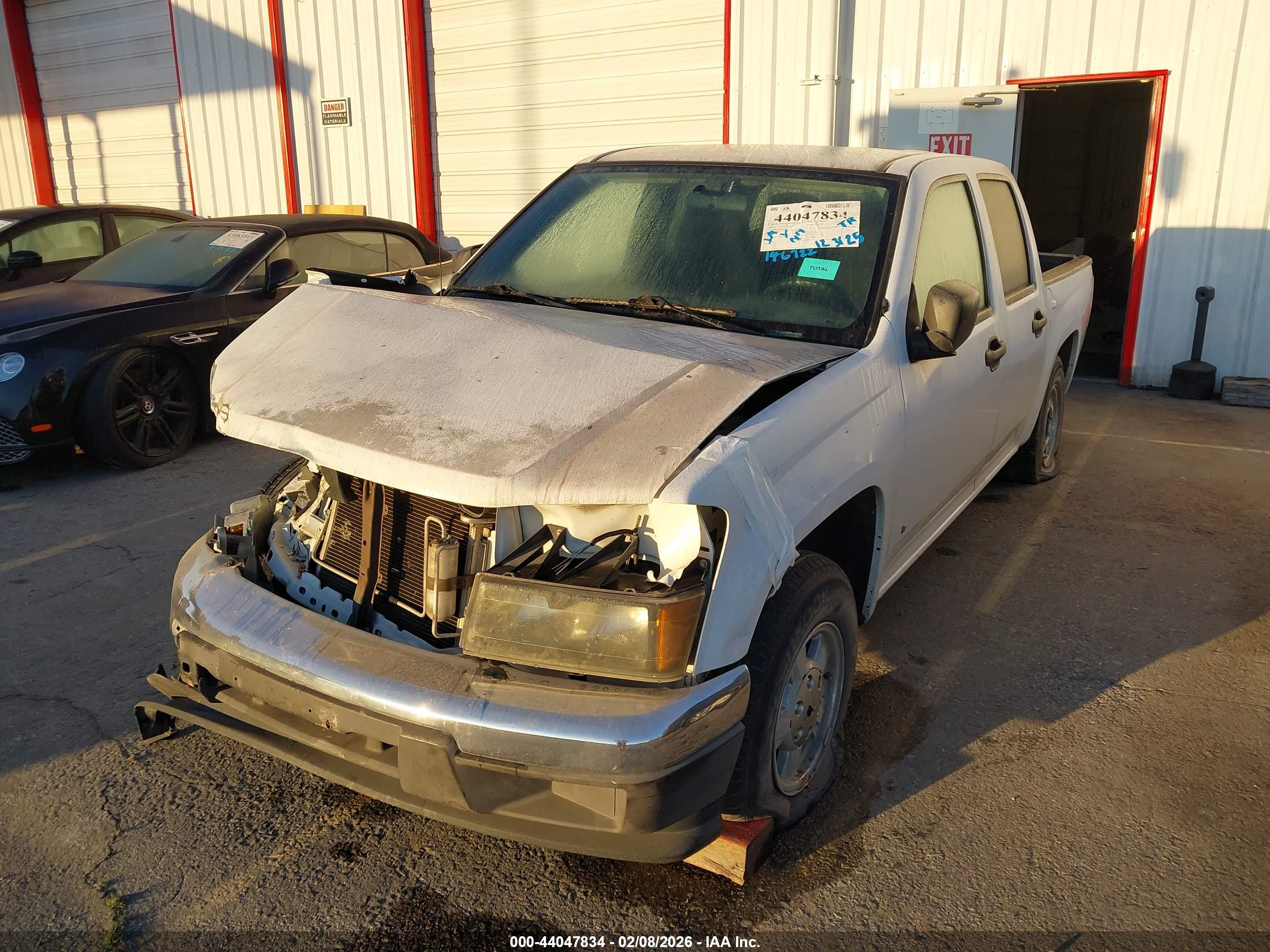 CHEVROLET COLORADO image 2
