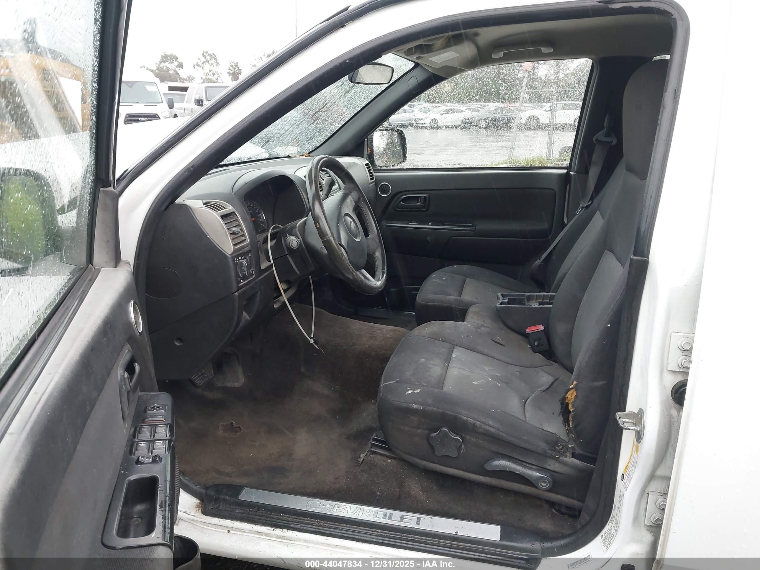 CHEVROLET COLORADO image 5