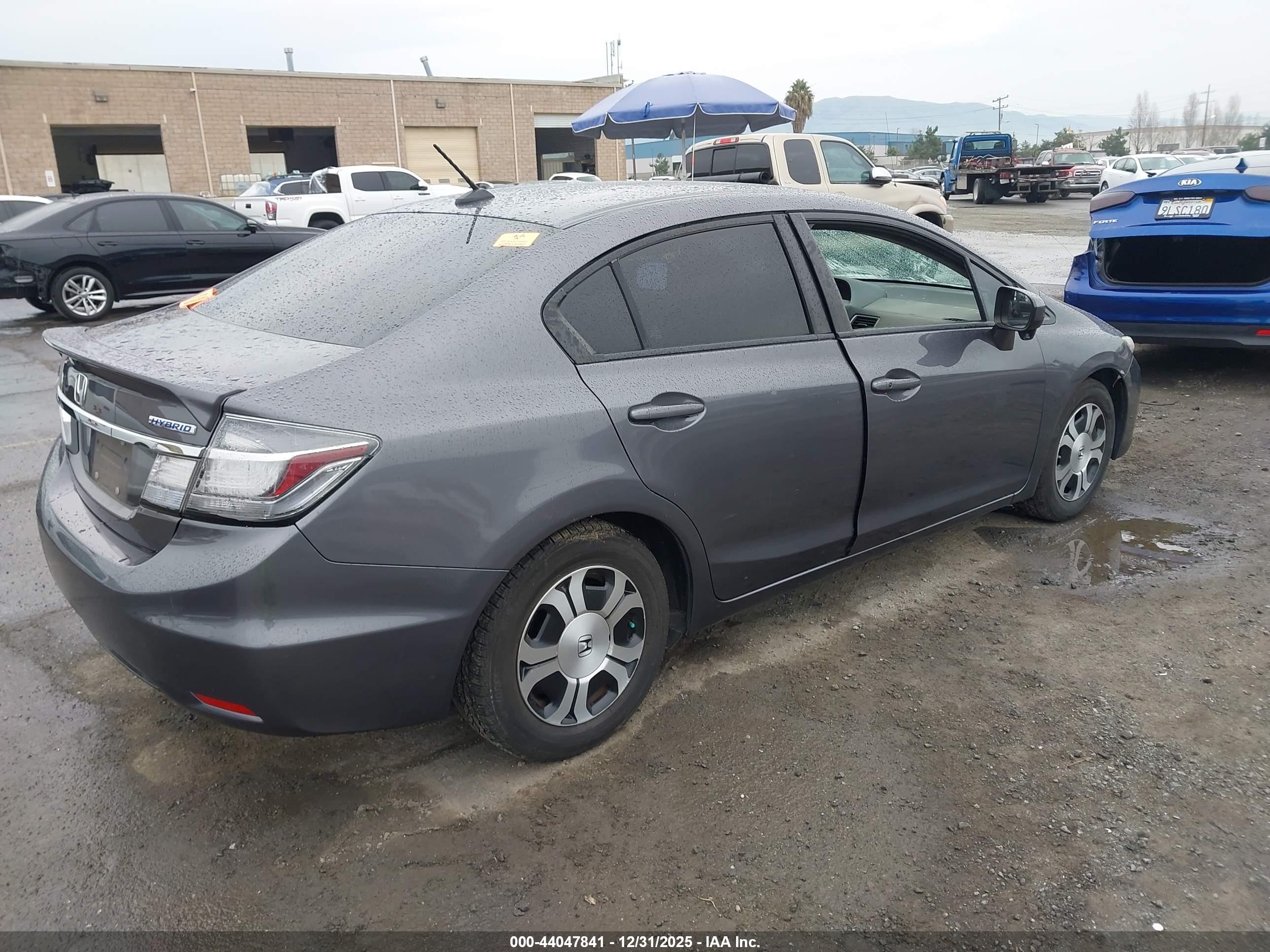 HONDA CIVIC image 4