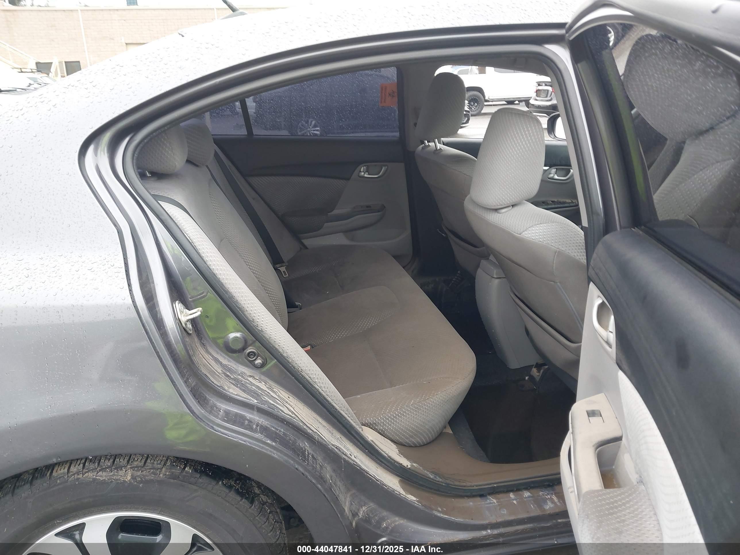 HONDA CIVIC image 8