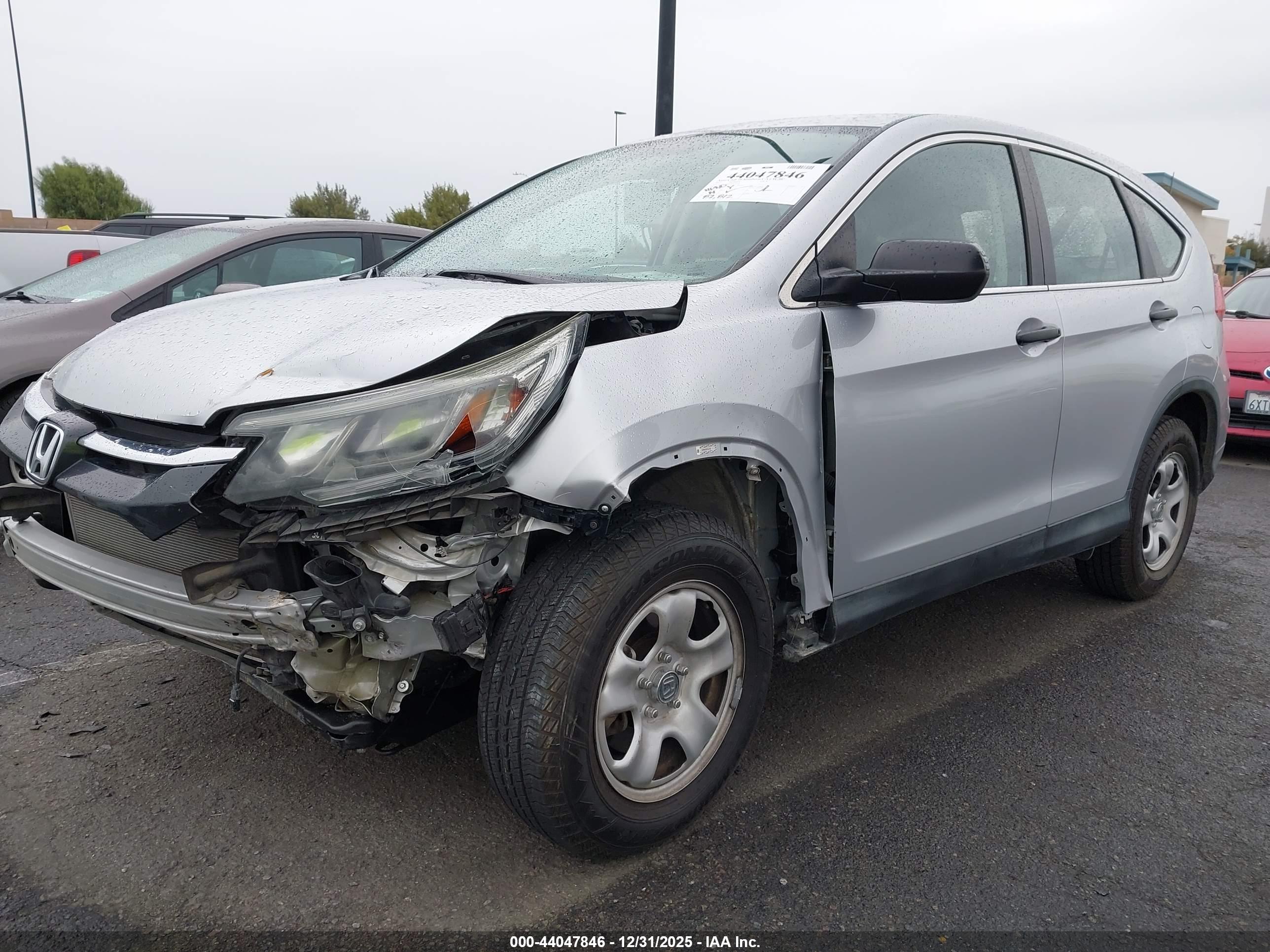 HONDA CR-V image 2