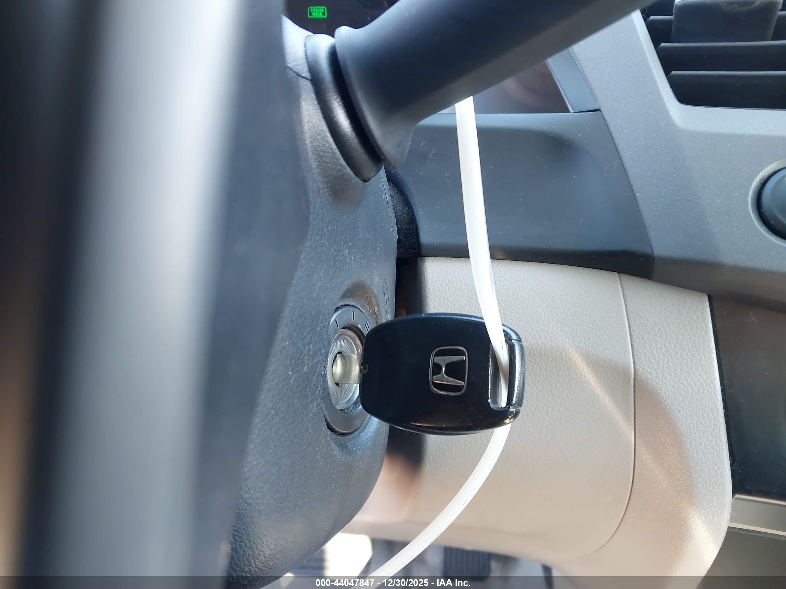 HONDA CIVIC image 11