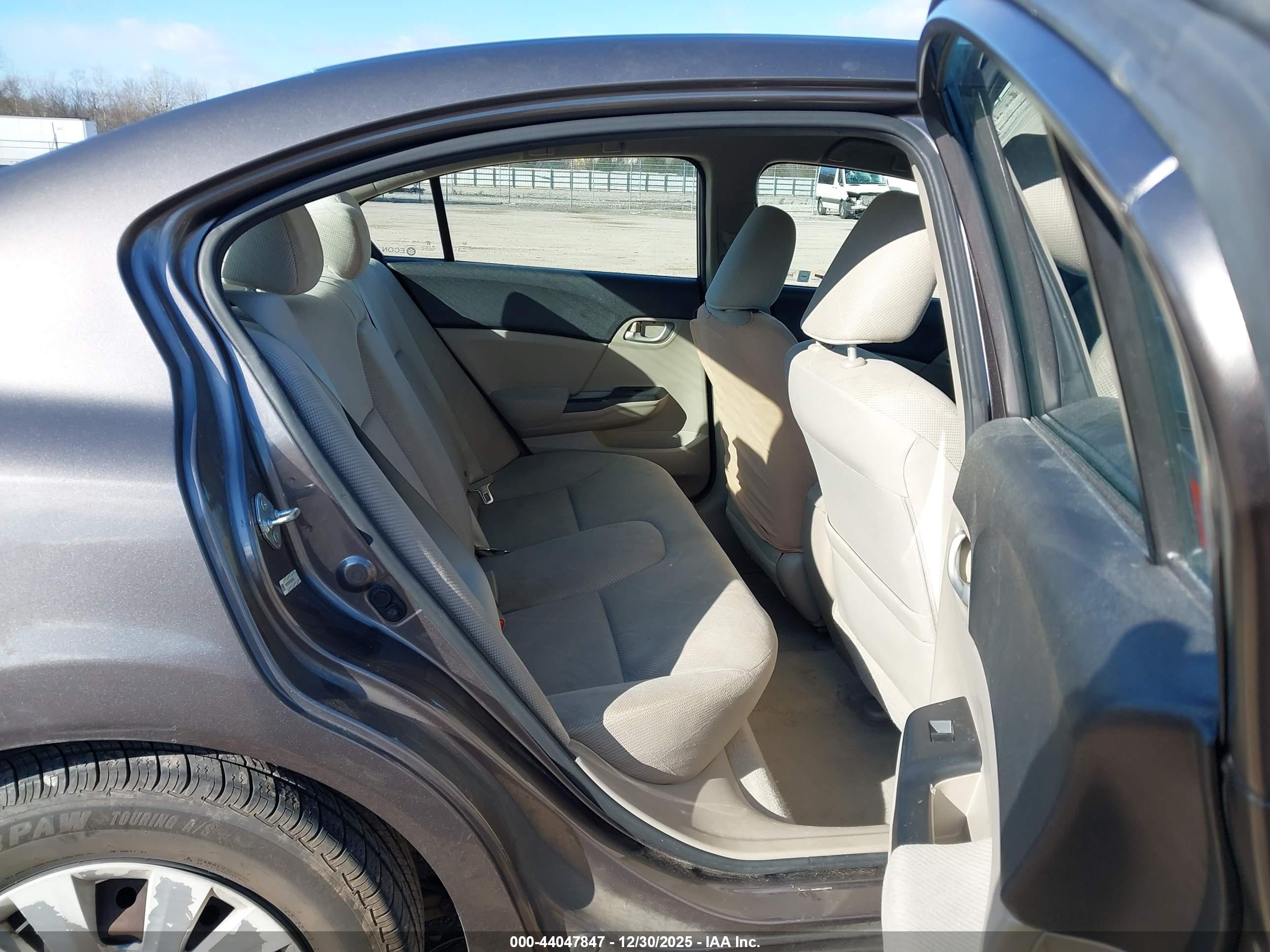 HONDA CIVIC image 8
