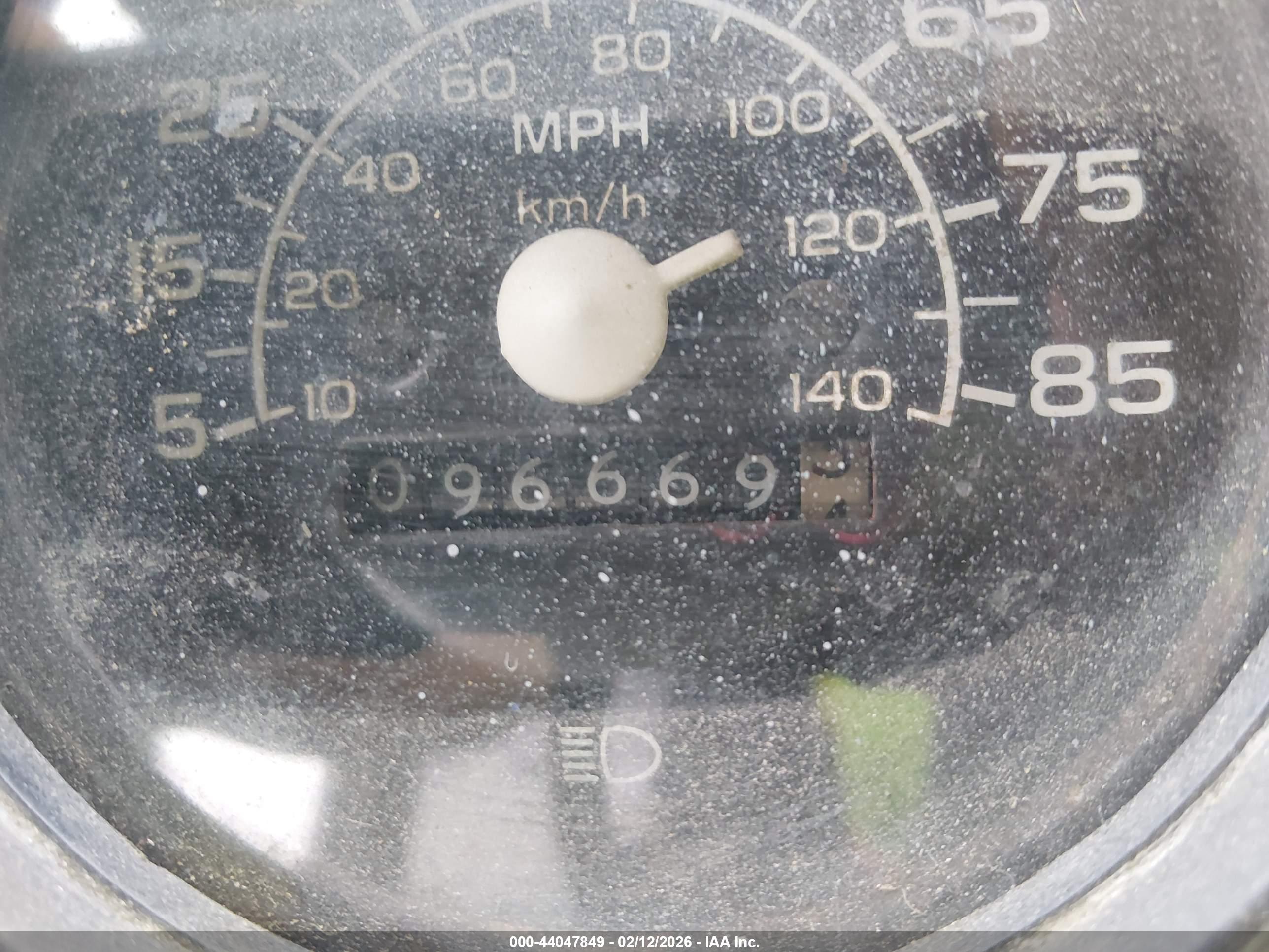 CHEVROLET P30 image 6