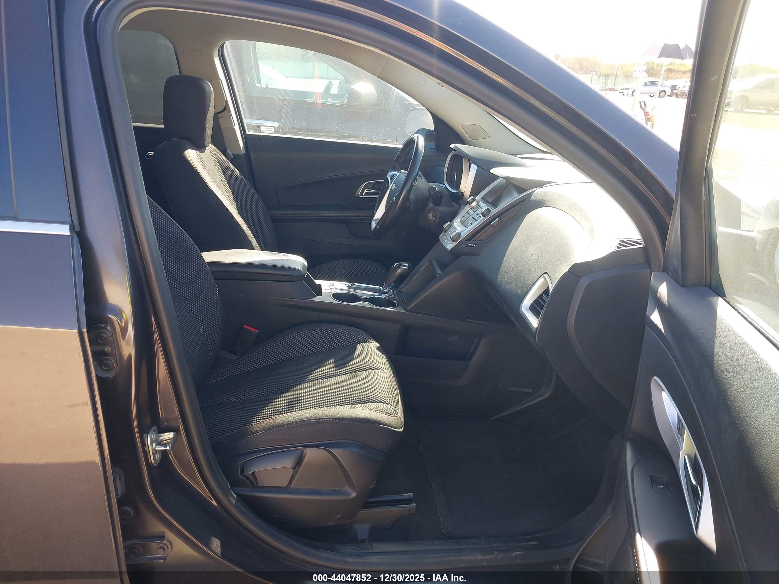 CHEVROLET EQUINOX image 5