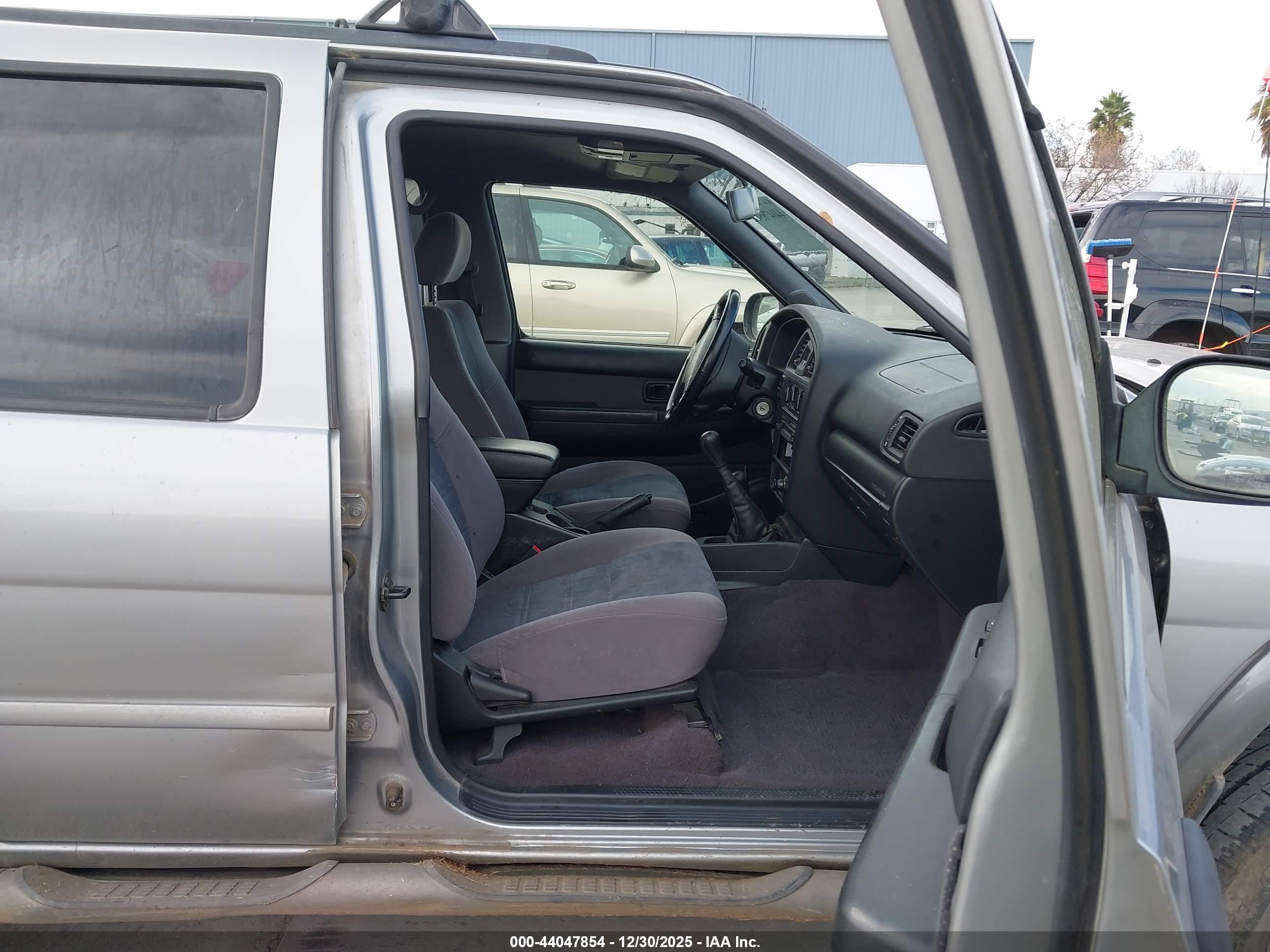 NISSAN PATHFINDER image 5