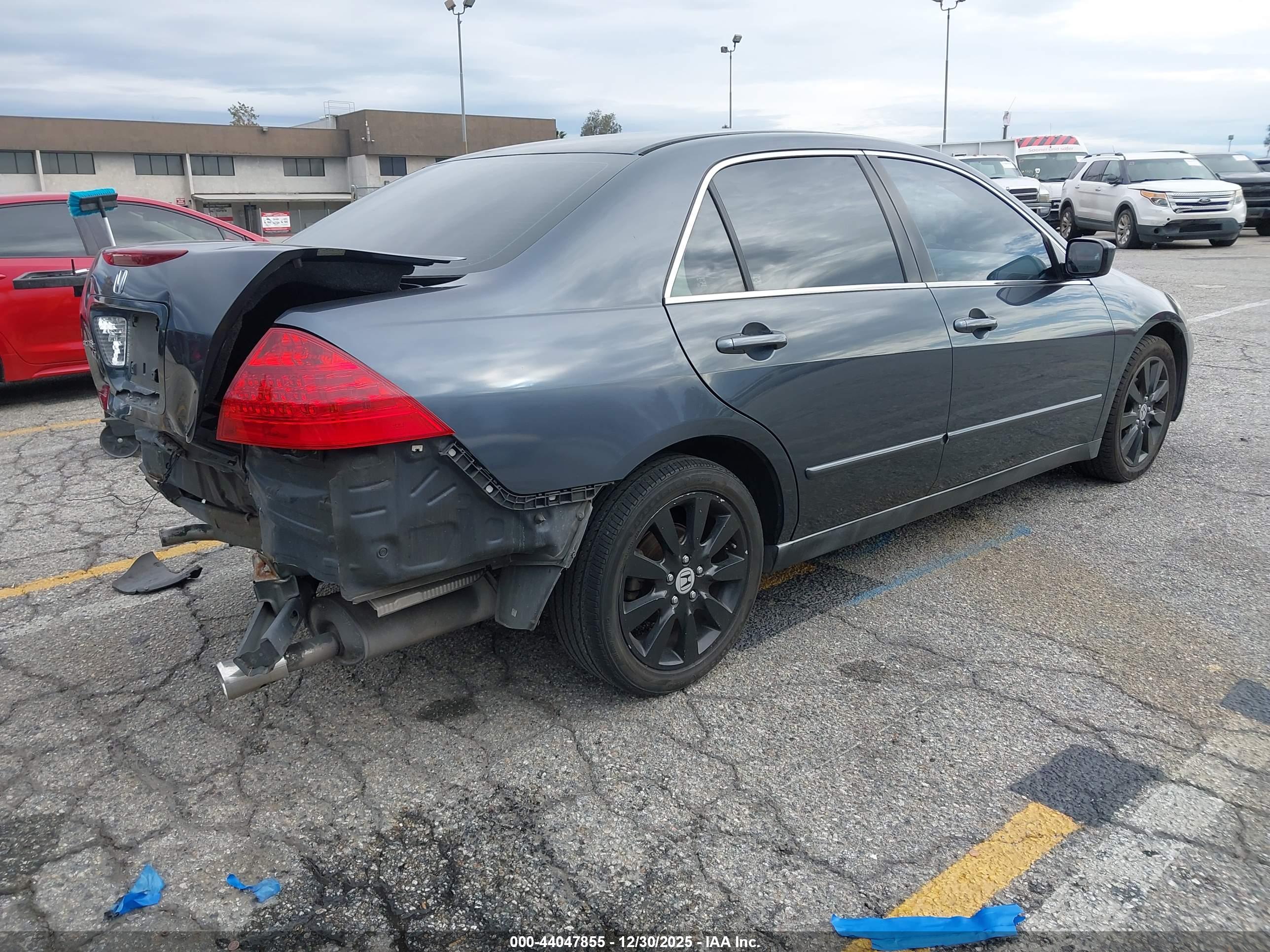 HONDA ACCORD image 4