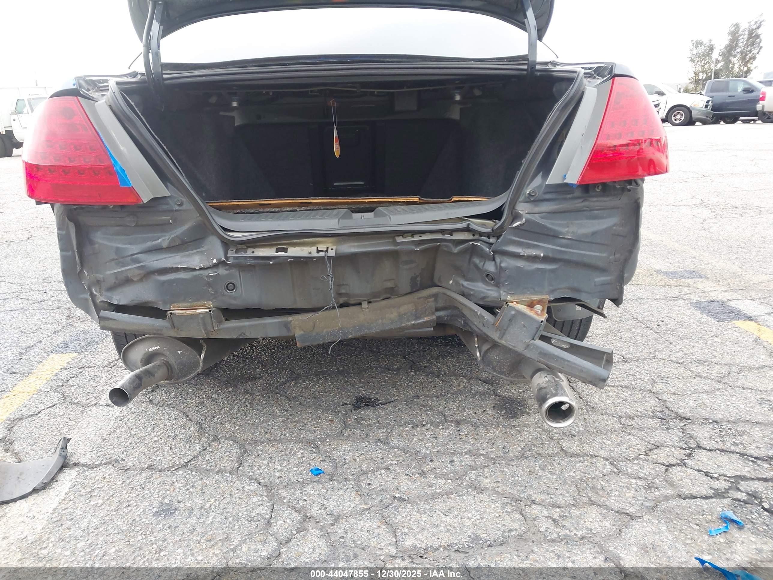 HONDA ACCORD image 6