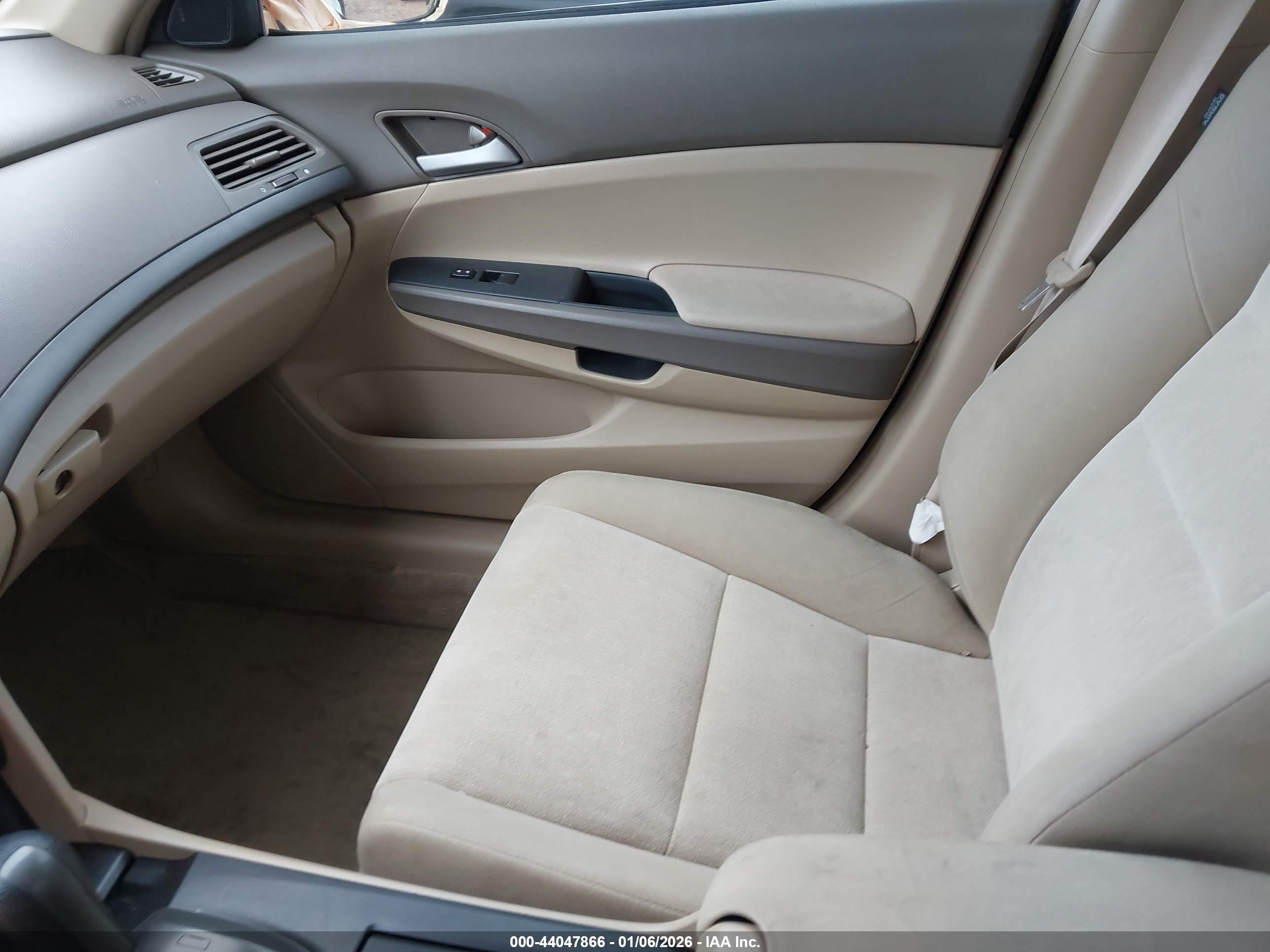 HONDA ACCORD image 5
