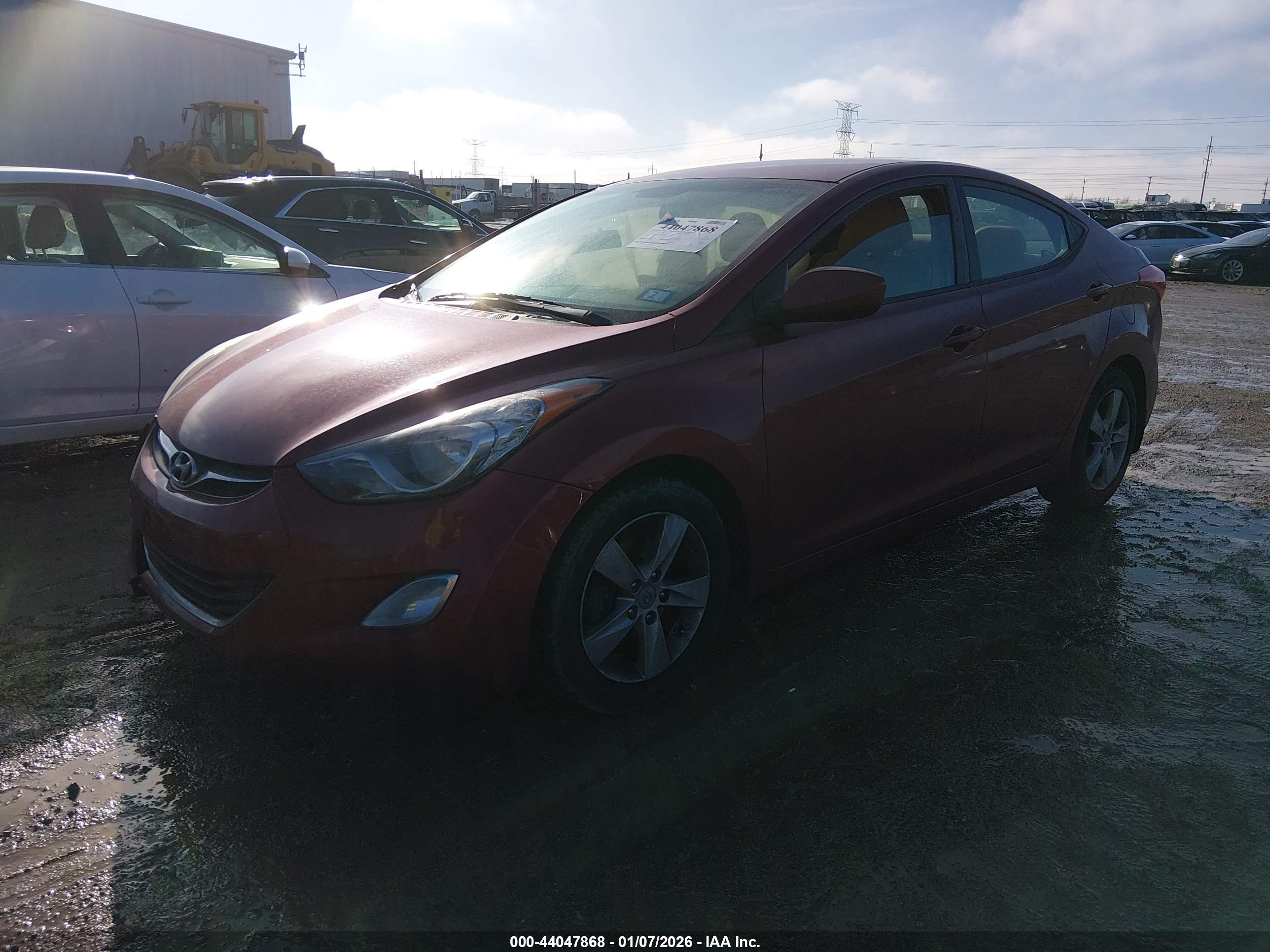 HYUNDAI ELANTRA image 2
