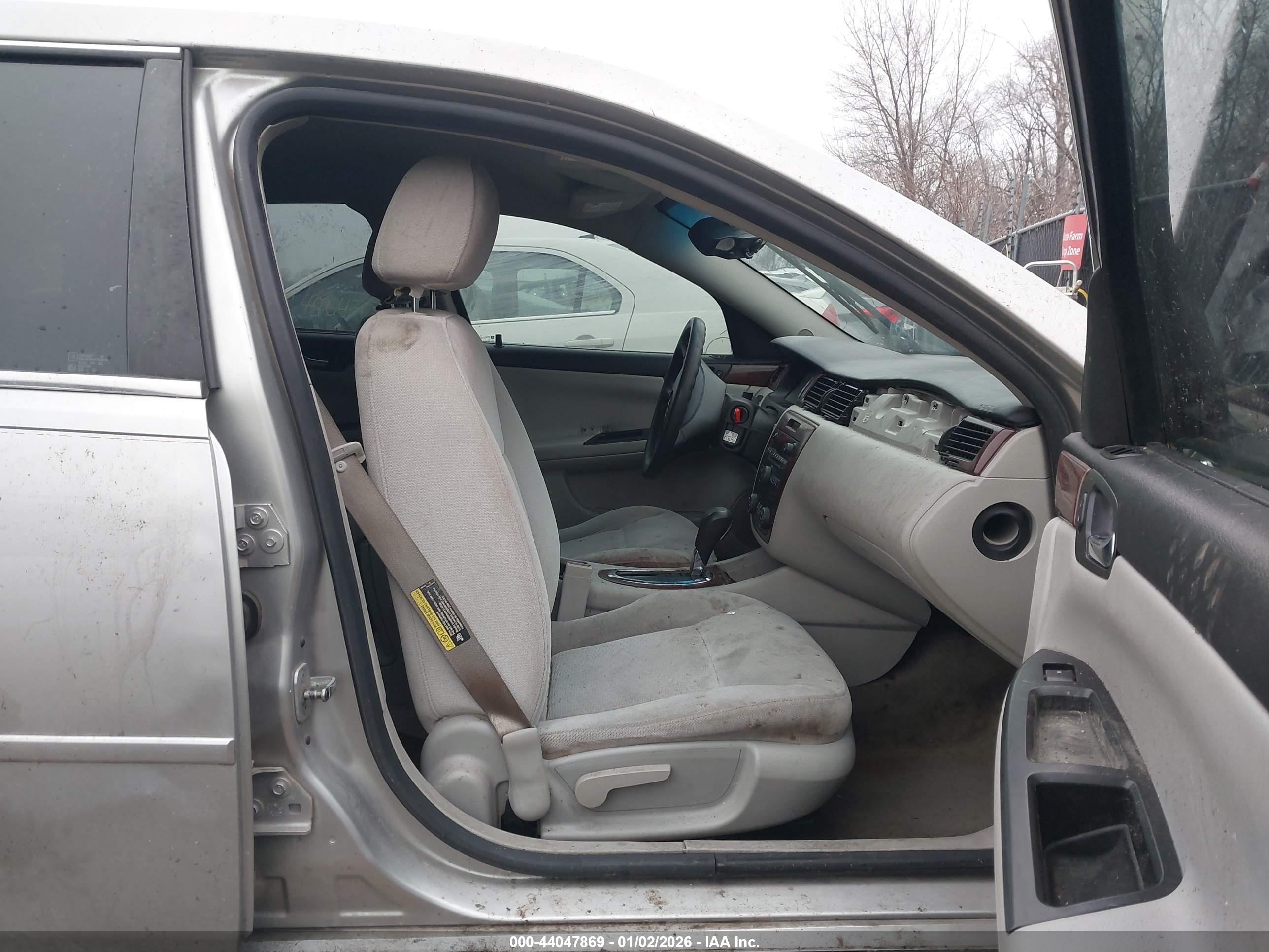 CHEVROLET IMPALA image 5