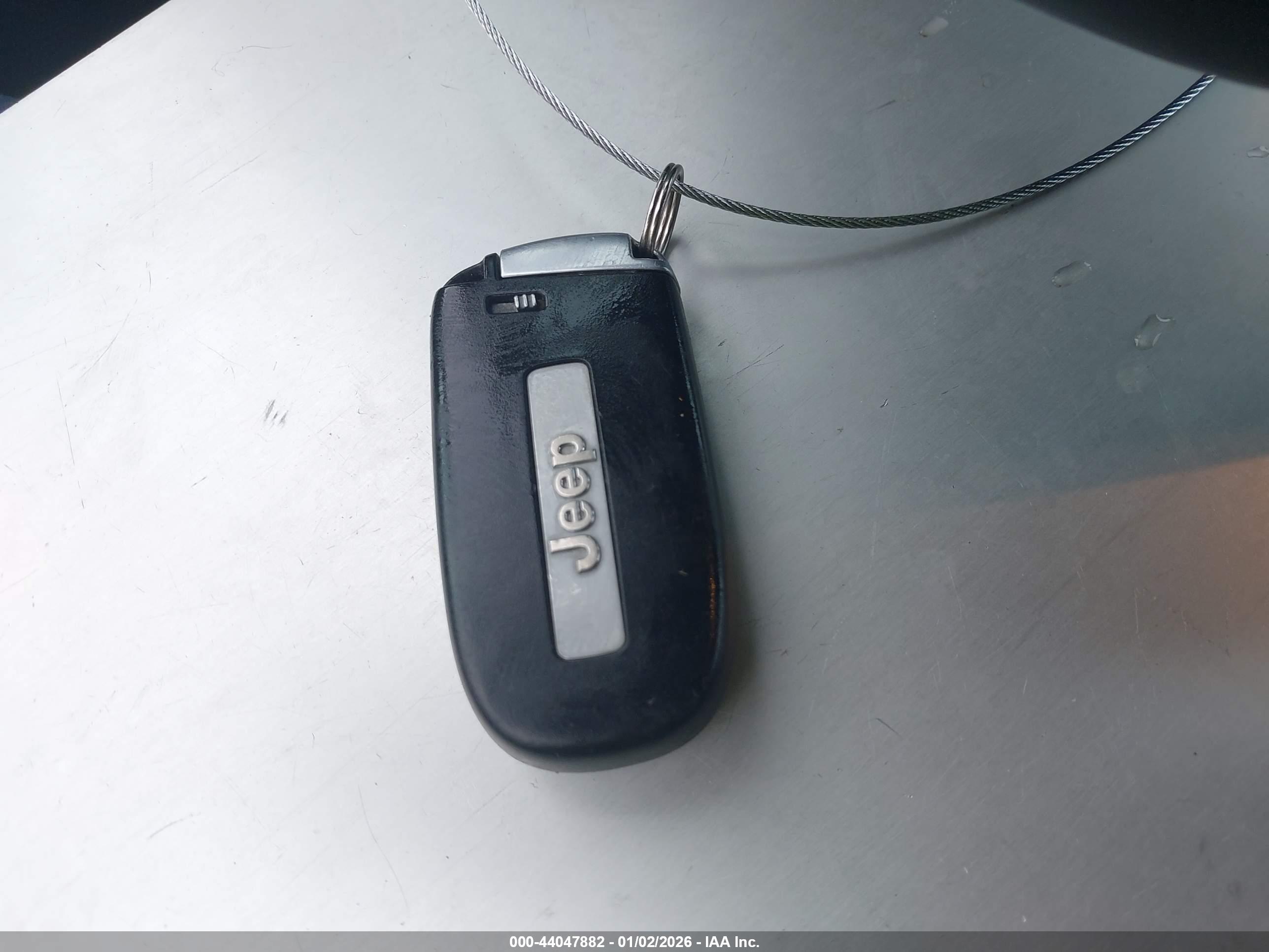 JEEP GRAND image 11