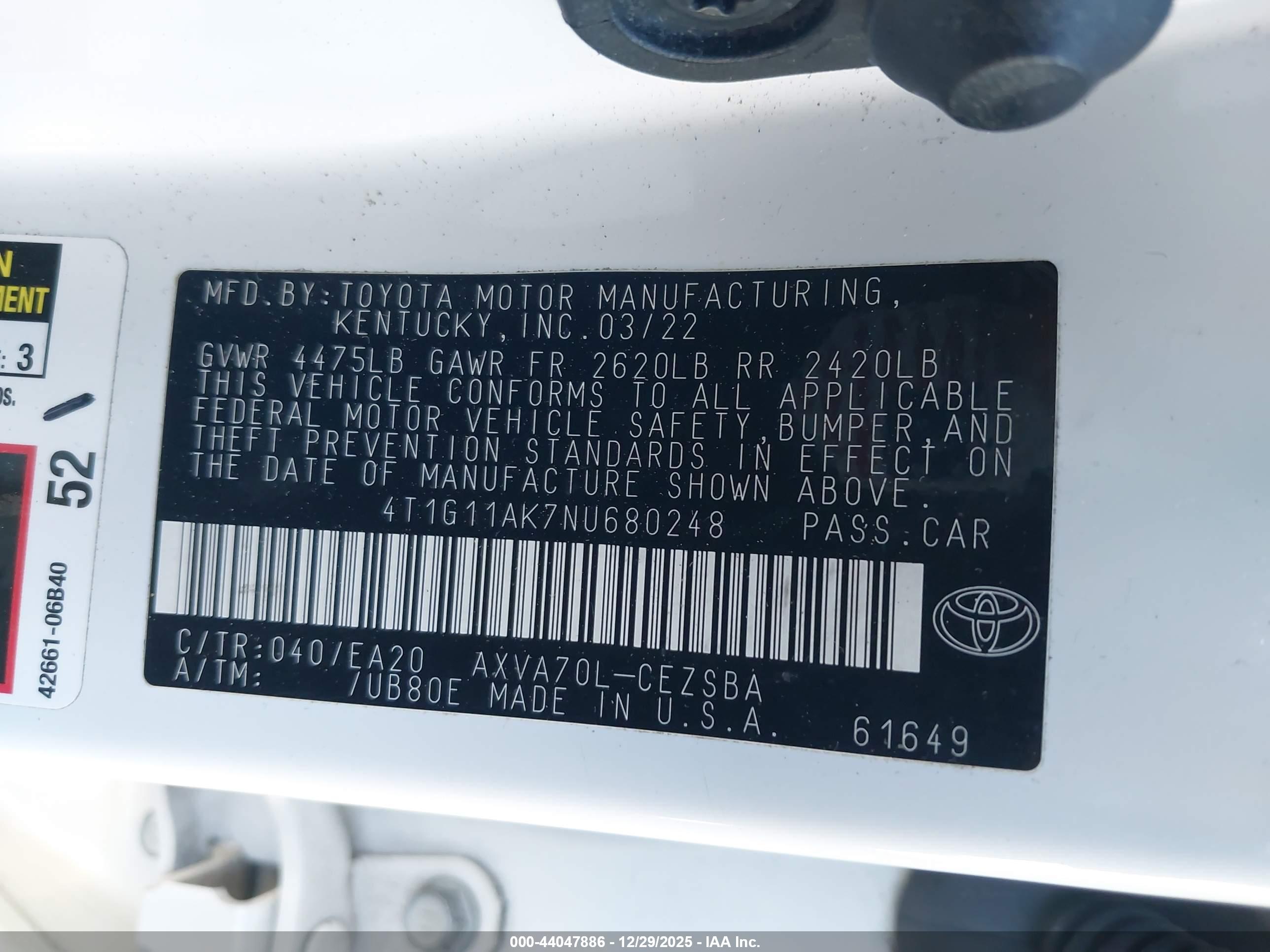 TOYOTA CAMRY image 9