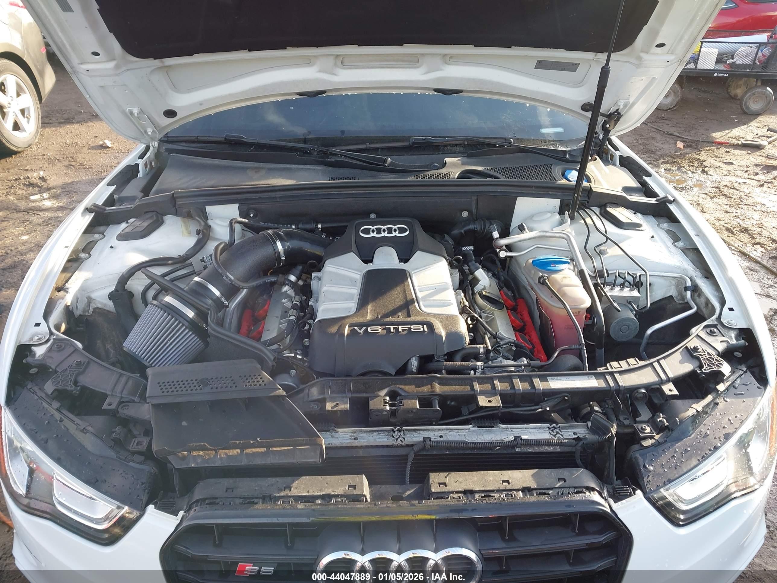 AUDI S5 image 10