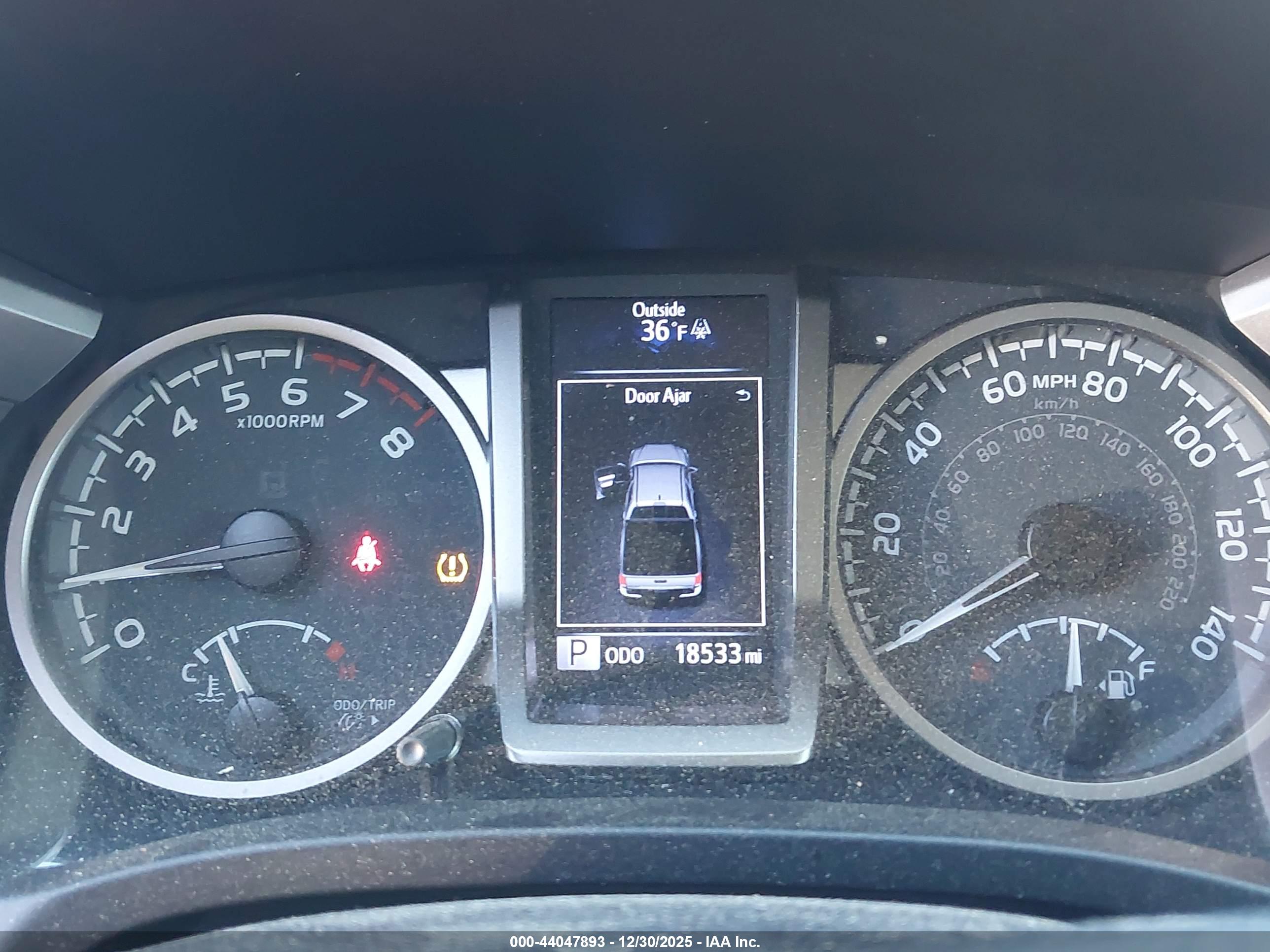 TOYOTA TACOMA image 7