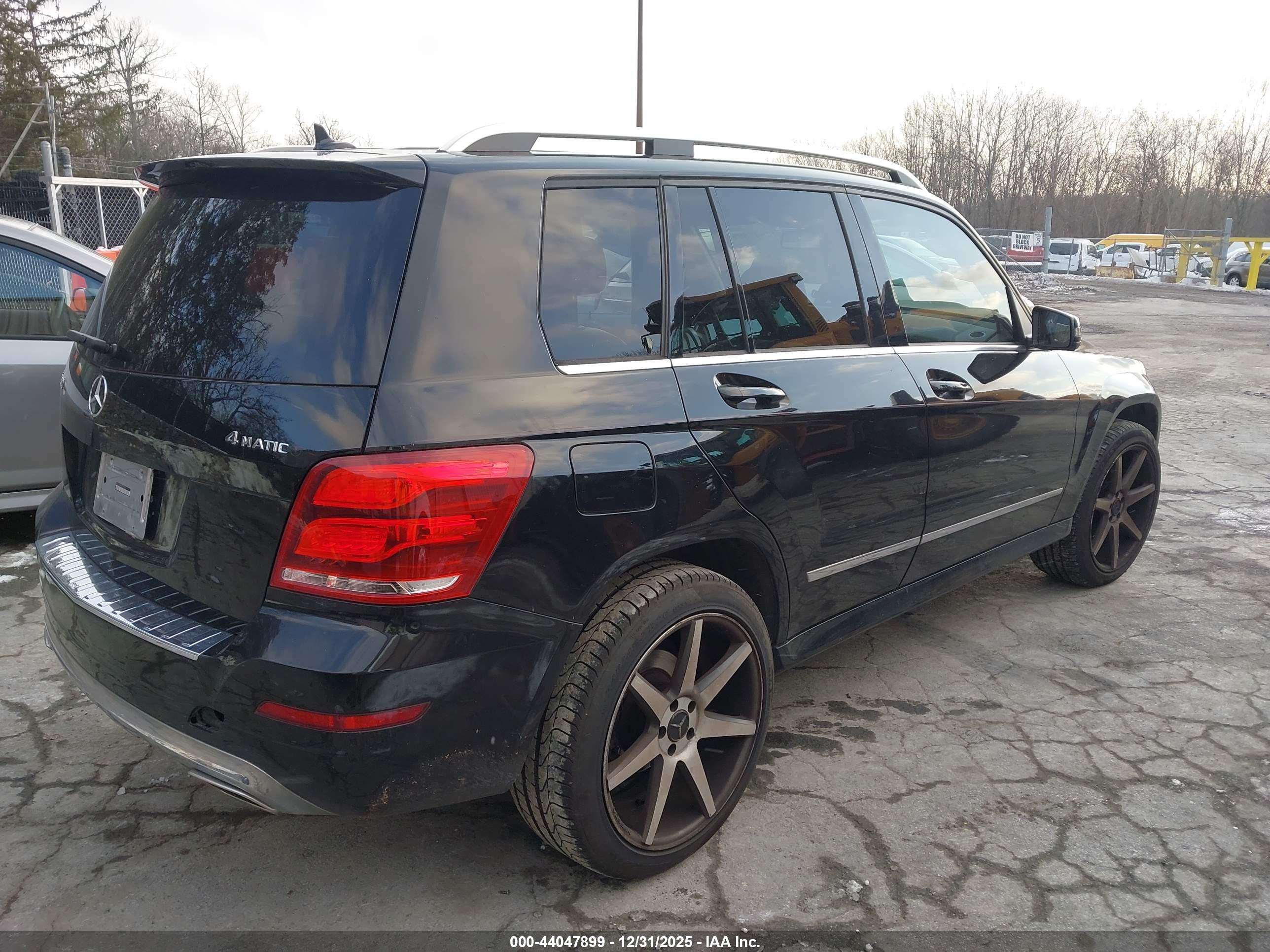 MERCEDES-BENZ GLK image 4